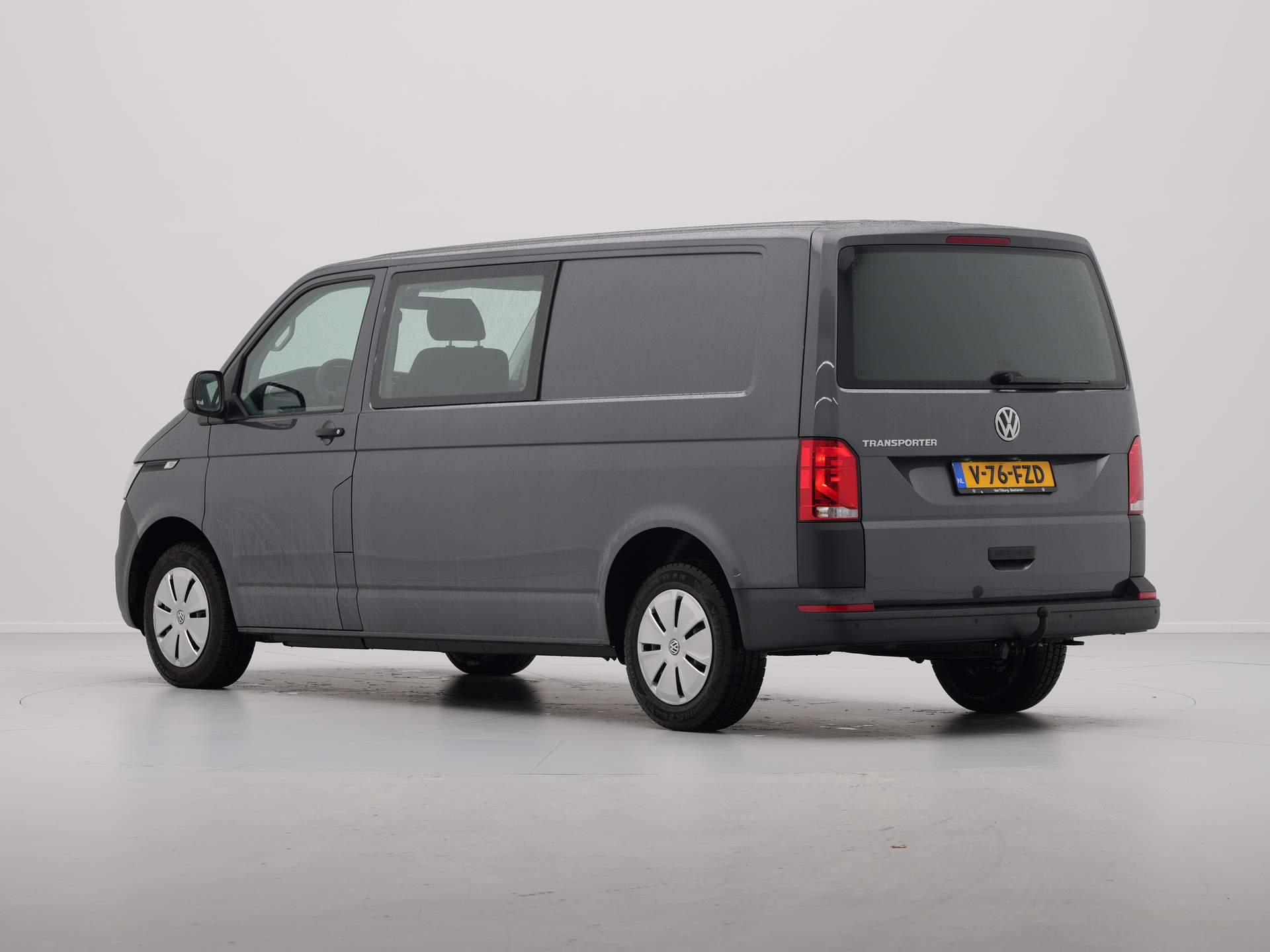 Volkswagen - Transporter 2.0 TDI L2H1 30 DC Comfortline - 2024