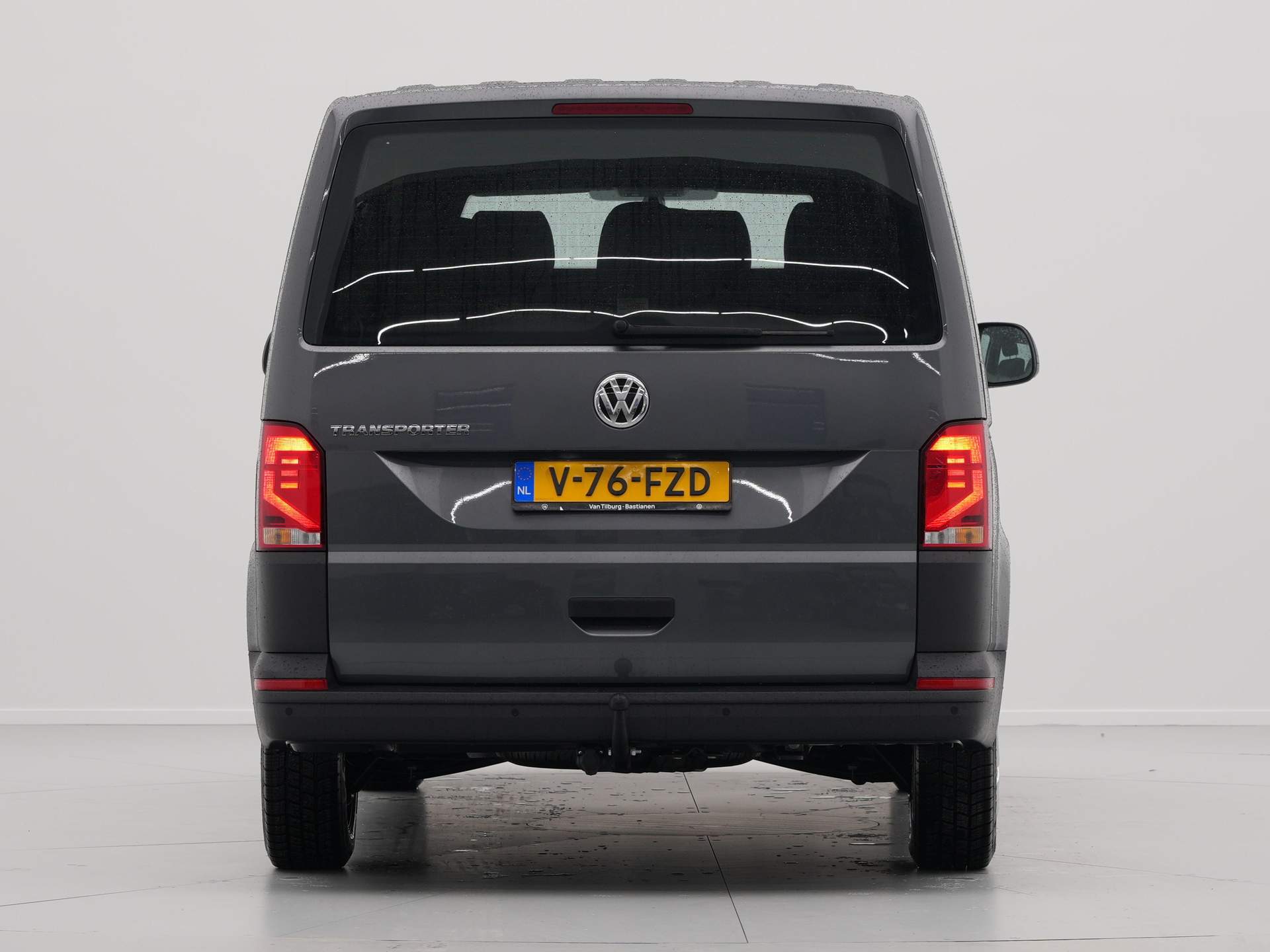 Volkswagen - Transporter 2.0 TDI L2H1 30 DC Comfortline - 2024