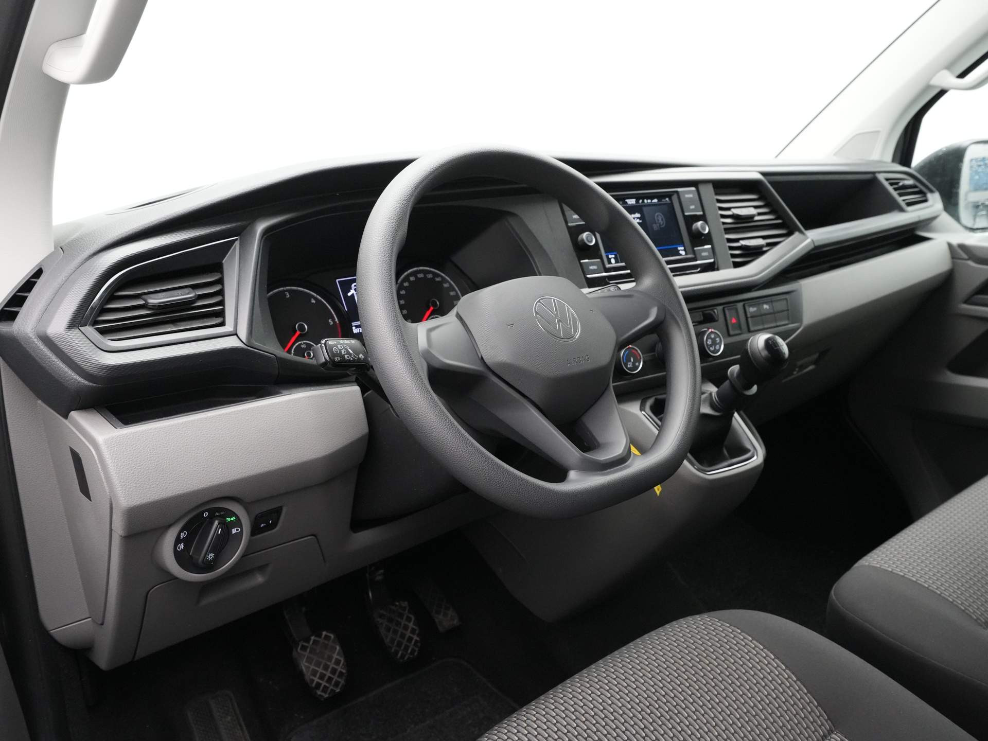 Volkswagen - Transporter 2.0 TDI L2H1 30 DC Comfortline - 2024