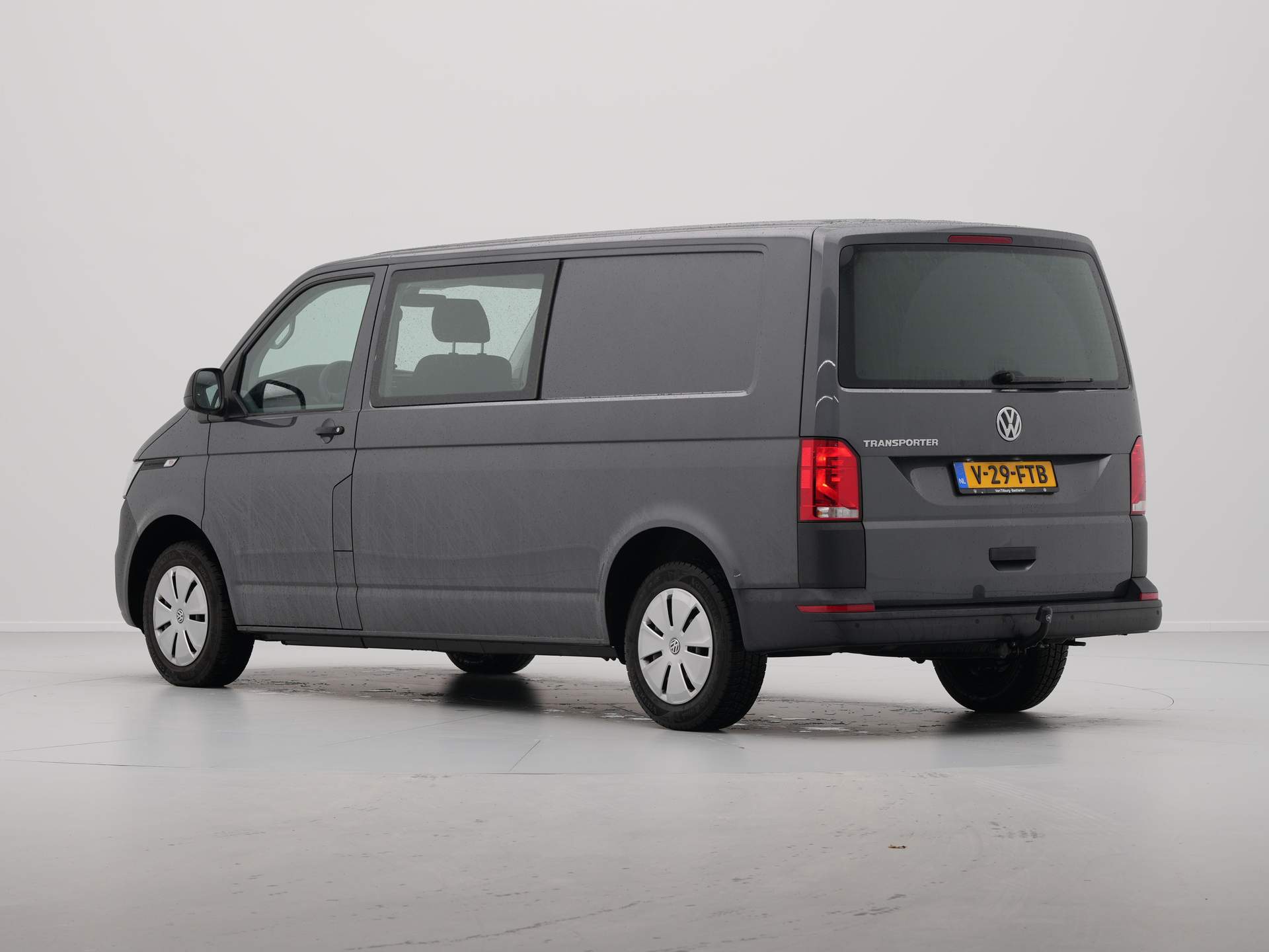 Volkswagen - Transporter 2.0 TDI L2H1 30 DC Comfortline - 2024