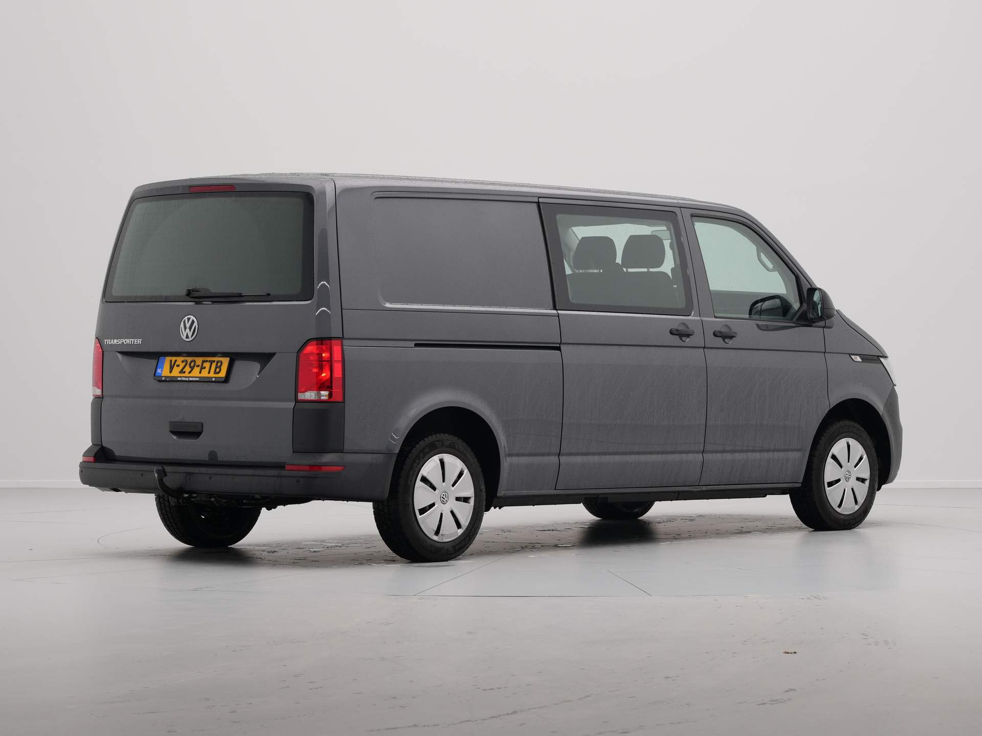 Volkswagen - Transporter 2.0 TDI L2H1 30 DC Comfortline - 2024
