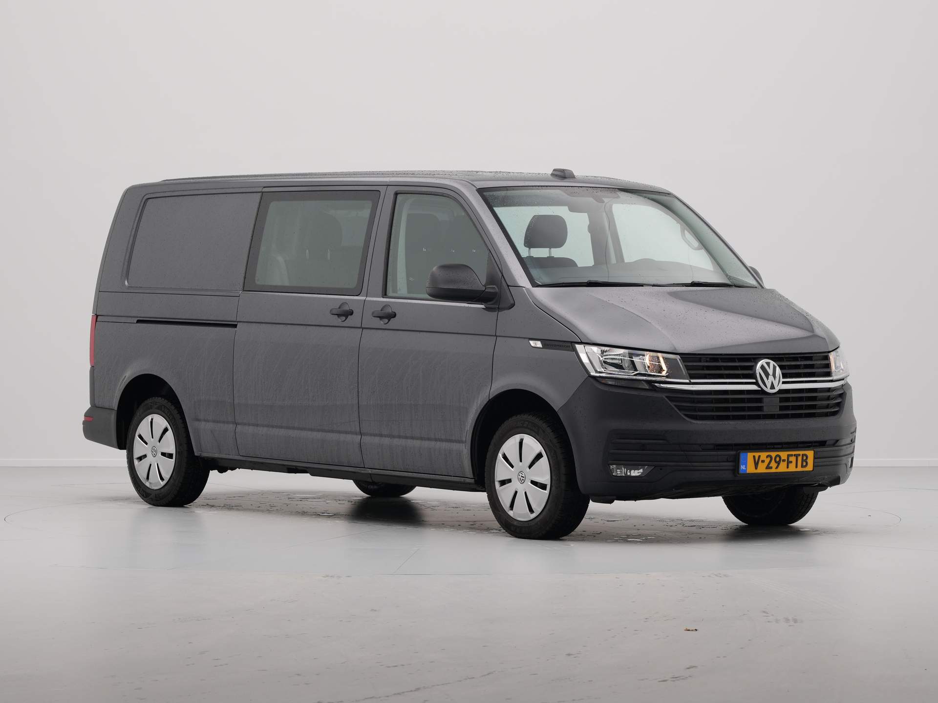 Volkswagen - Transporter 2.0 TDI L2H1 30 DC Comfortline - 2024