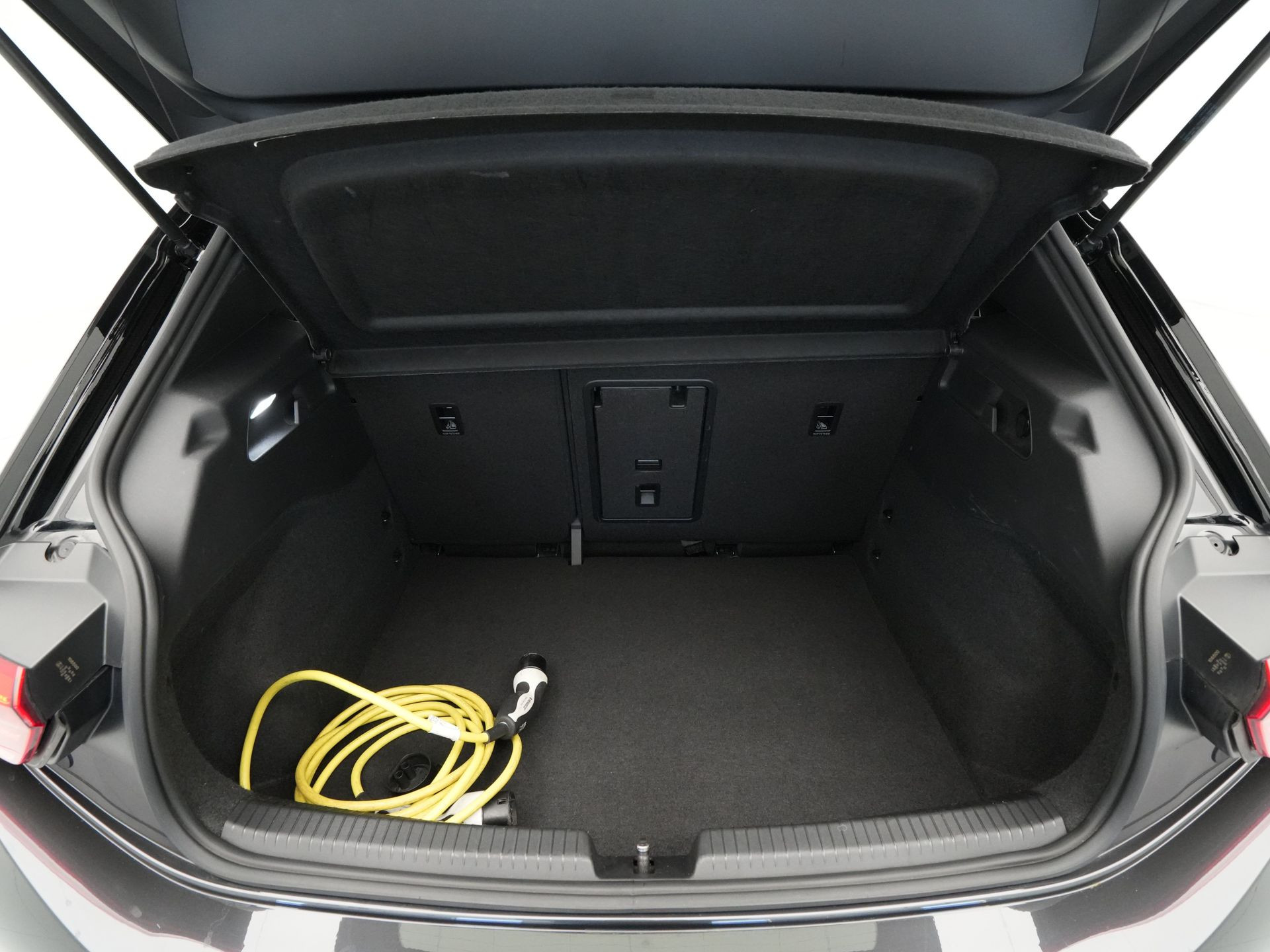 Volkswagen - ID.3 First Plus 58 kWh - 2020