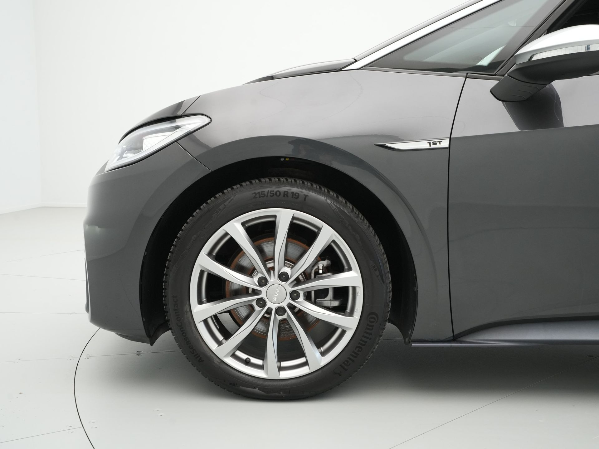 Volkswagen - ID.3 First Plus 58 kWh - 2020