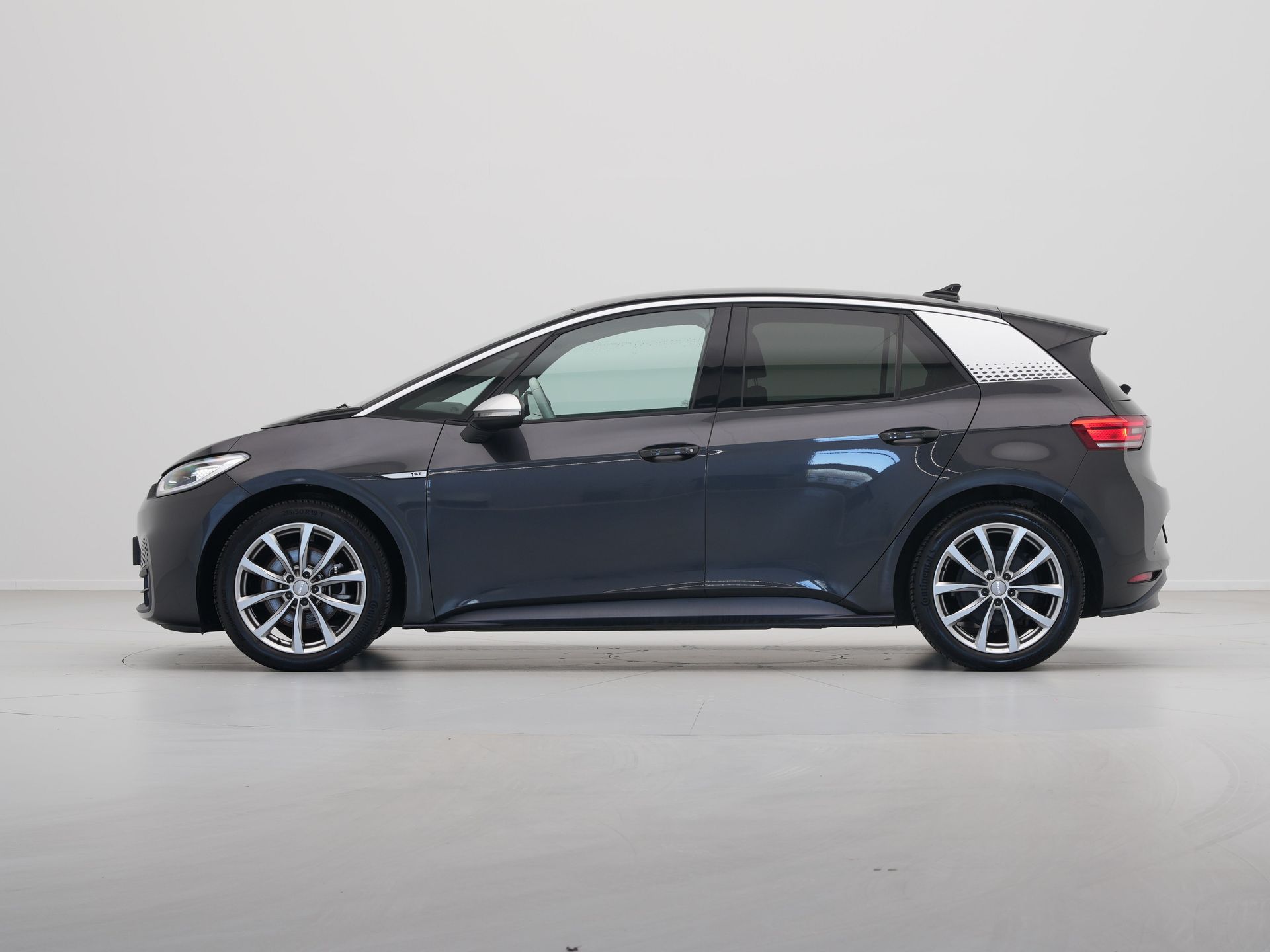Volkswagen - ID.3 First Plus 58 kWh - 2020