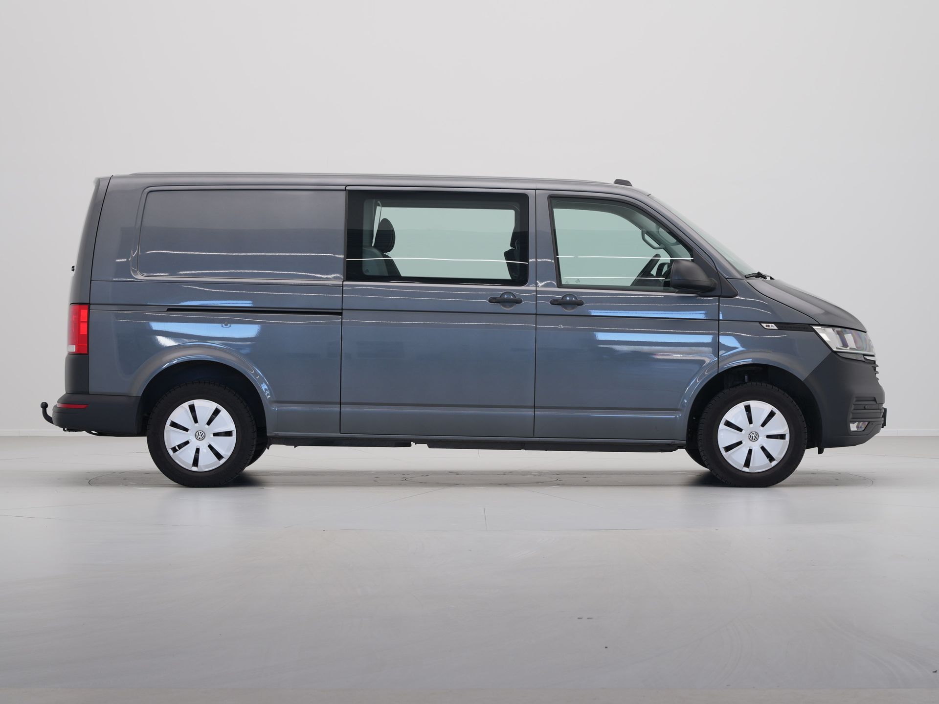 Volkswagen - Transporter 2.0 TDI L2H1 30 DC Comfortline - 2024