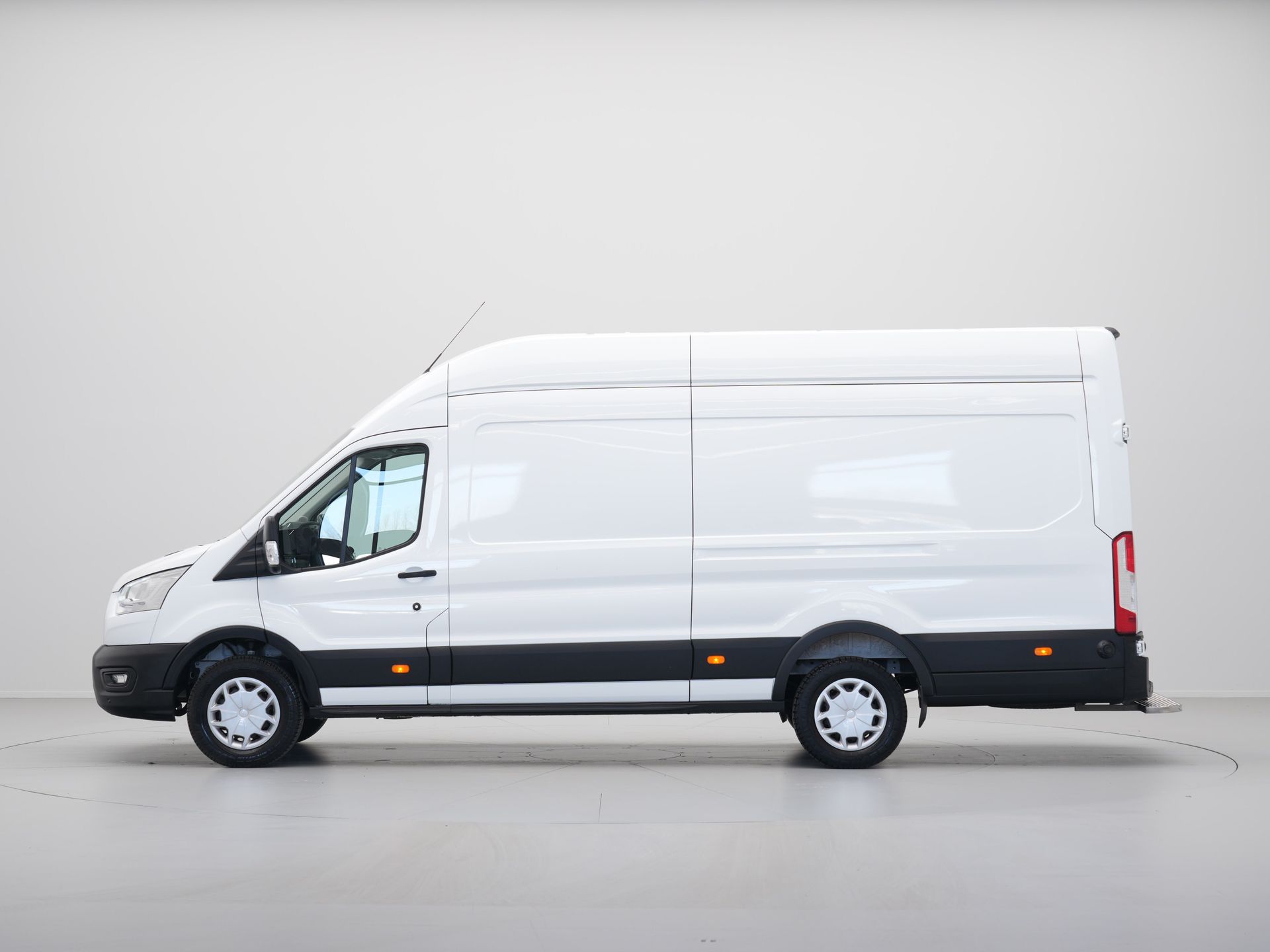 Ford - Transit 350 2.0 TDCI L4H3 Trend RWD - 2021
