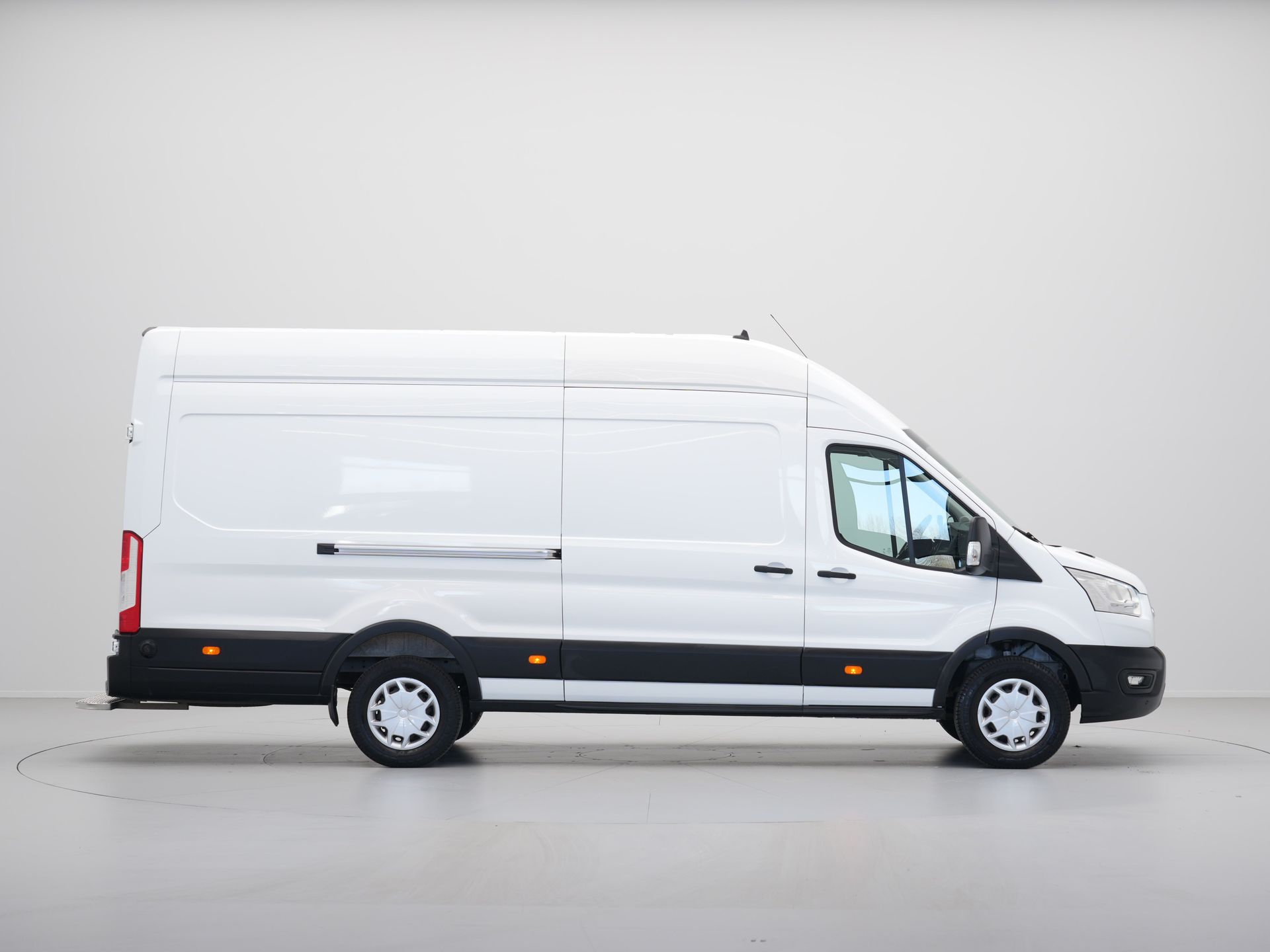 Ford - Transit 350 2.0 TDCI L4H3 Trend RWD - 2021