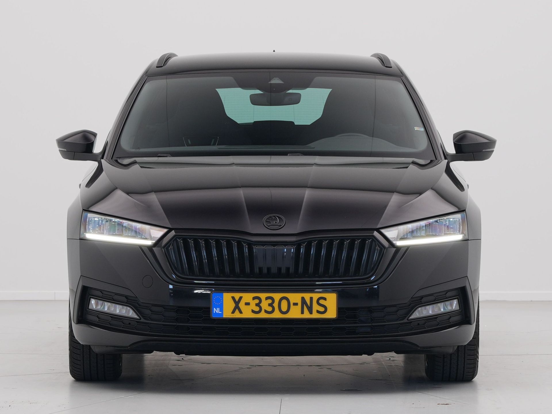 Škoda - Octavia Combi 1.0 e-TSI Sport Business Black Edition - 2024
