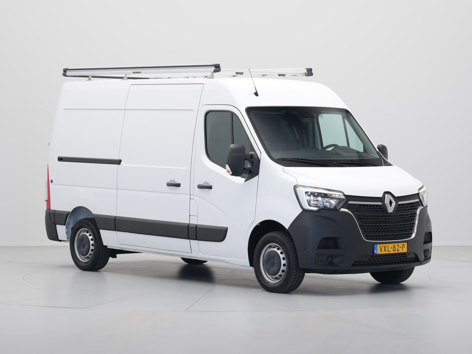Renault - Master T35 2.3 dCi 135 L2H2 Comfort - 2023