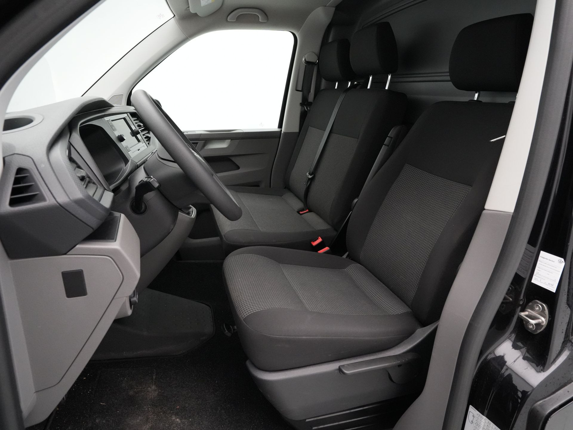 Volkswagen - Transporter 2.0 TDI L2H1 28 Economy Business - 2024