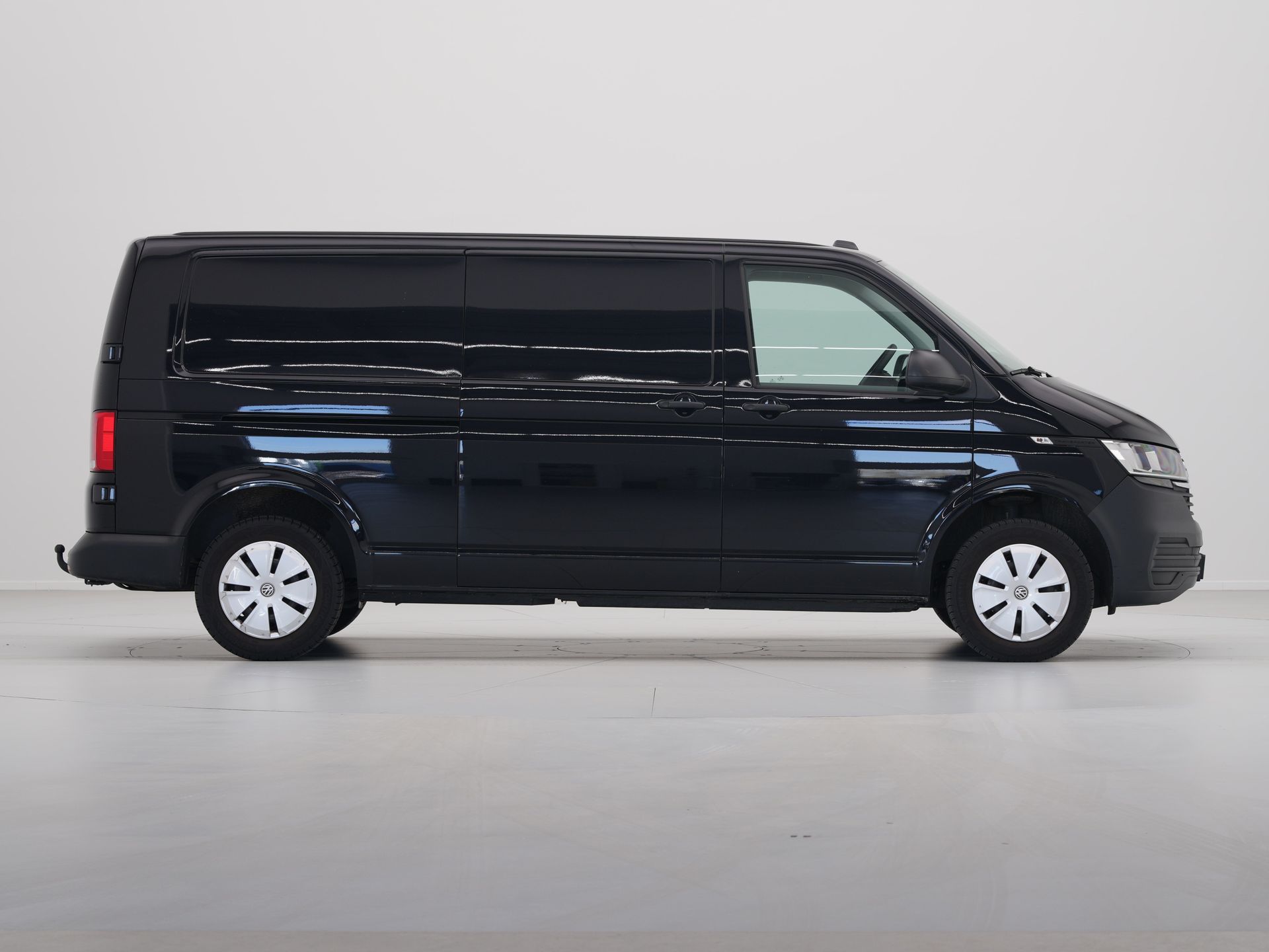 Volkswagen - Transporter 2.0 TDI L2H1 28 Economy Business - 2024