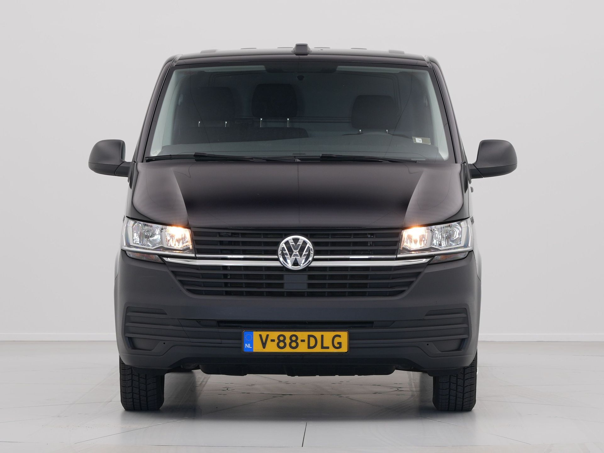 Volkswagen - Transporter 2.0 TDI L2H1 28 Economy Business - 2024