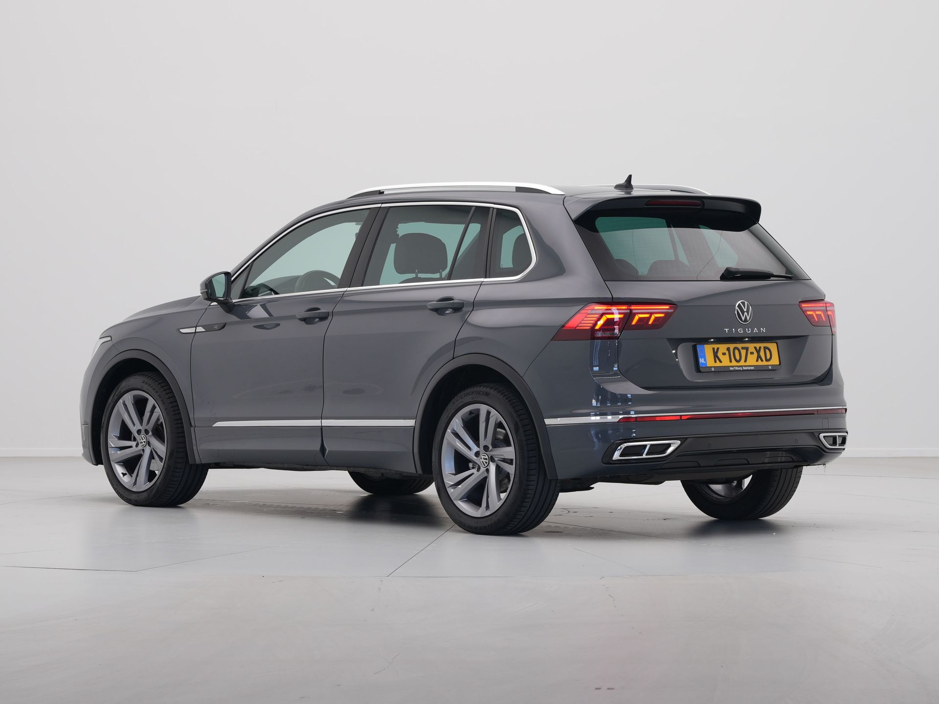 Volkswagen - Tiguan 1.5 TSI 150pk DSG R-Line Business+ - 2021