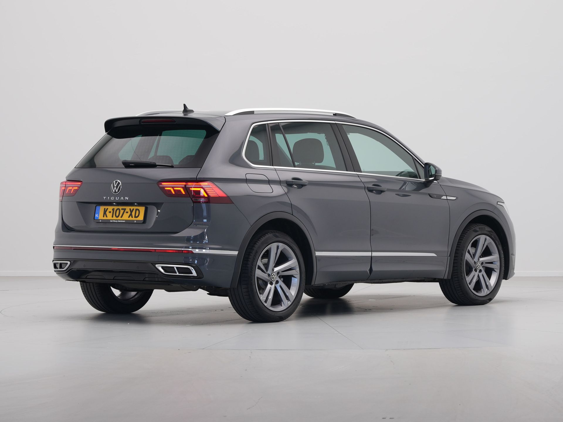 Volkswagen - Tiguan 1.5 TSI 150pk DSG R-Line Business+ - 2021