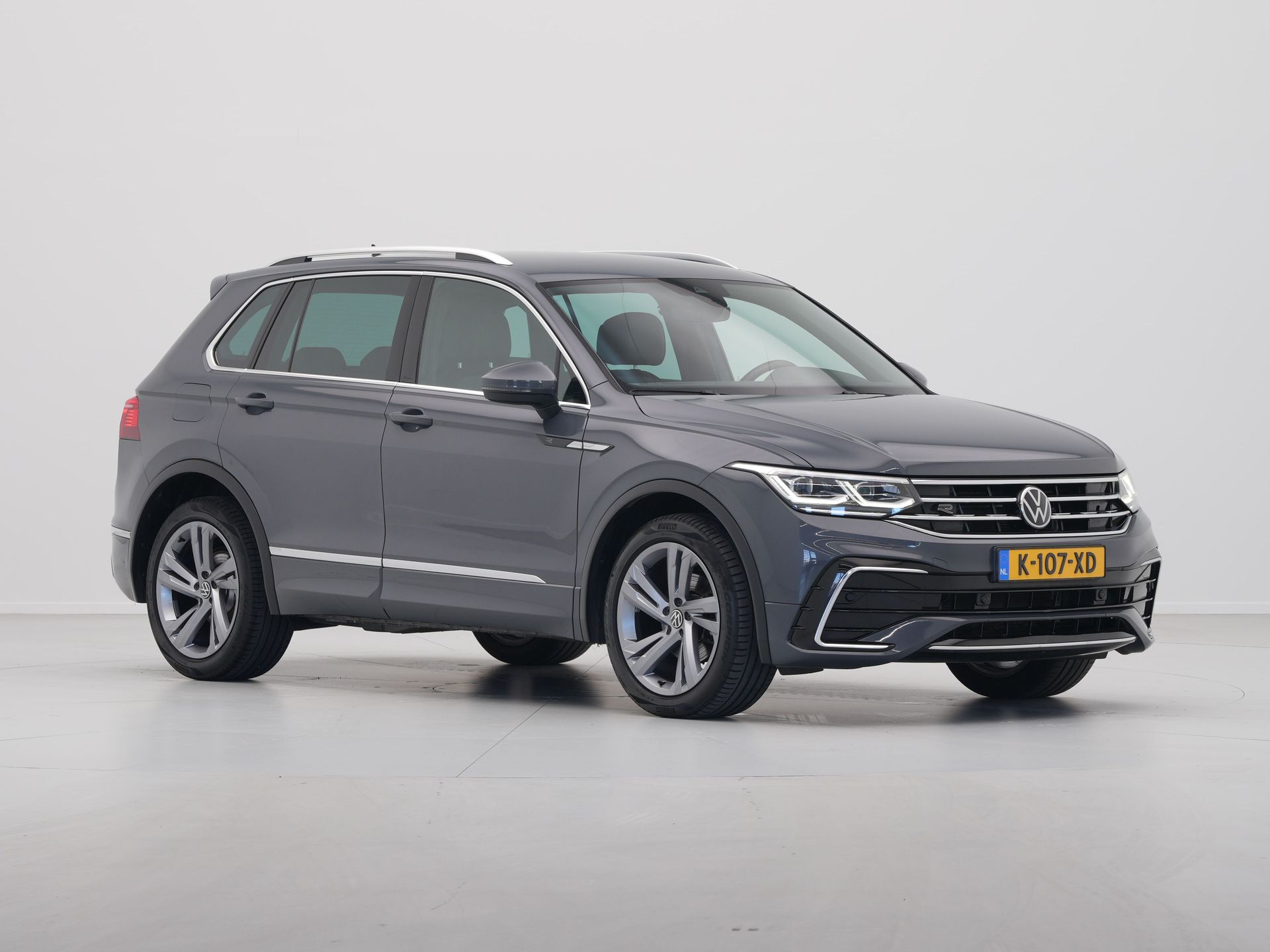 Volkswagen - Tiguan 1.5 TSI 150pk DSG R-Line Business+ - 2021