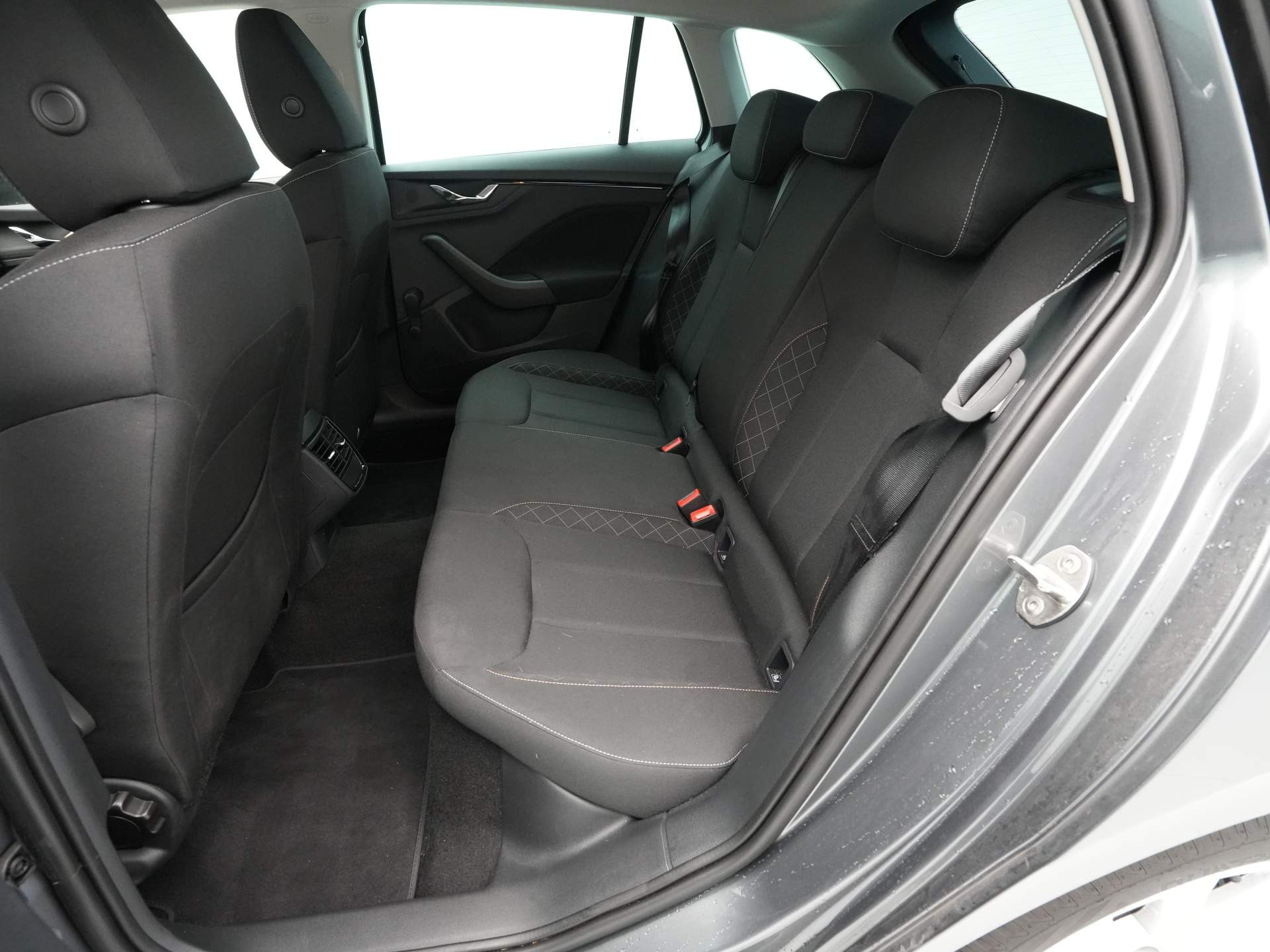Škoda - Scala 1.0 TSI 110pk DSG Ambition - 2024