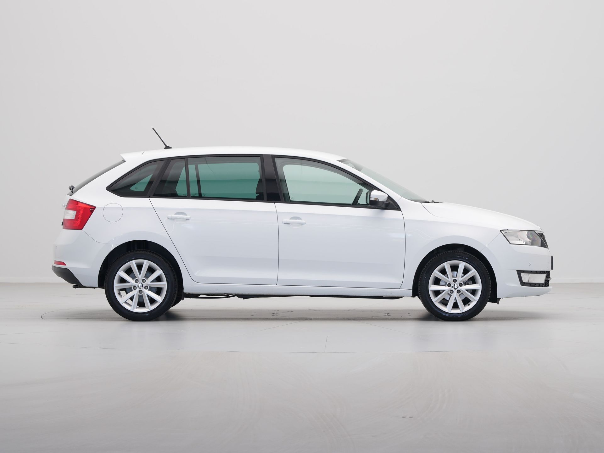 Škoda - Rapid Spaceback 1.2 TSI 90pk Greentech JOY - 2016