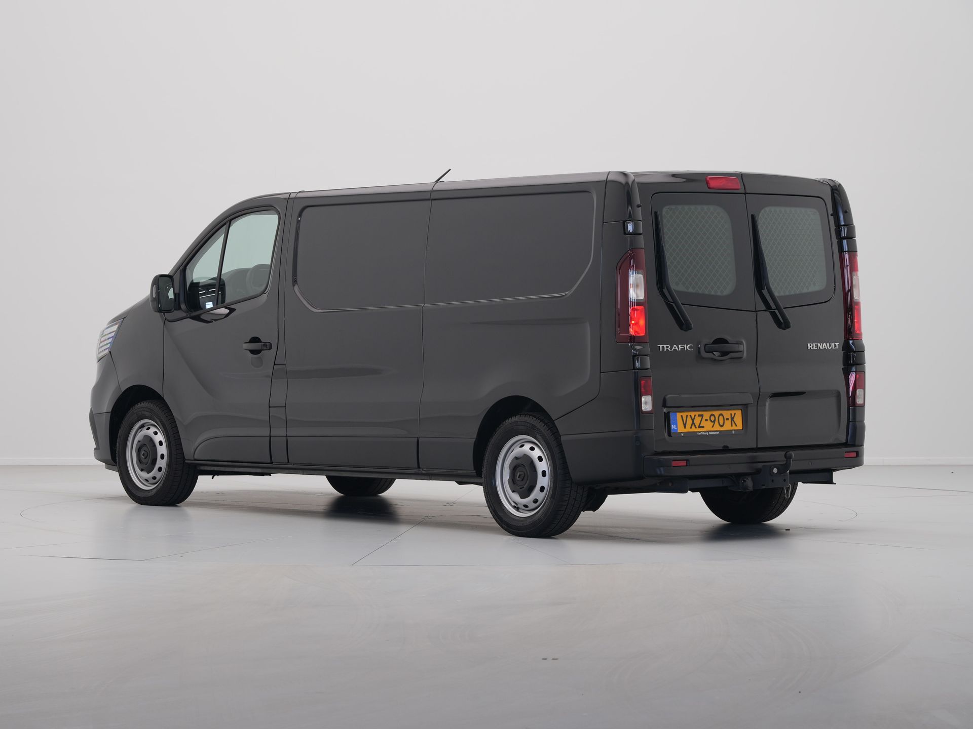 Renault - Trafic 2.0 dCi 130 T30 L2H1 Comfort - 2023