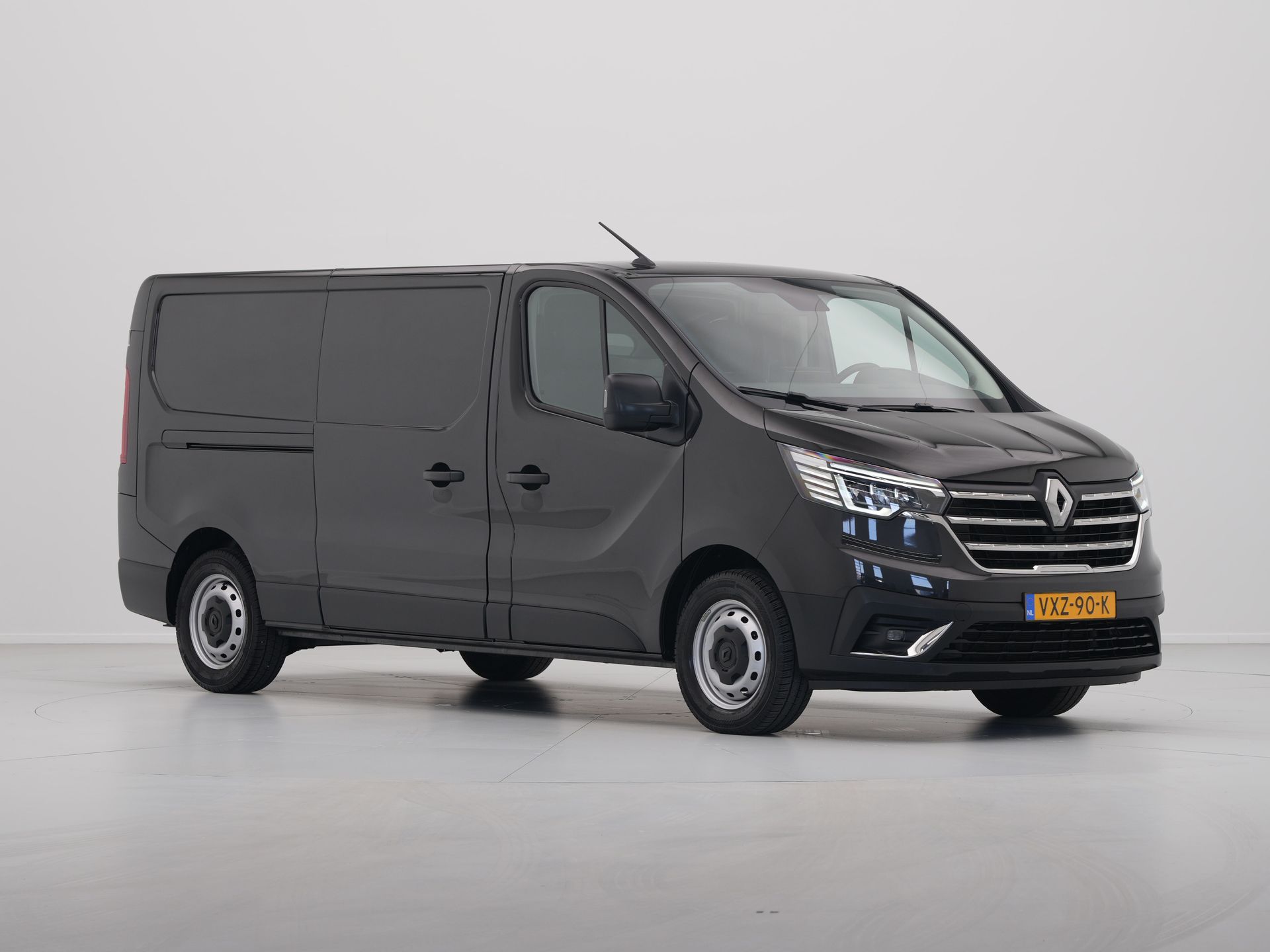 Renault - Trafic 2.0 dCi 130 T30 L2H1 Comfort - 2023