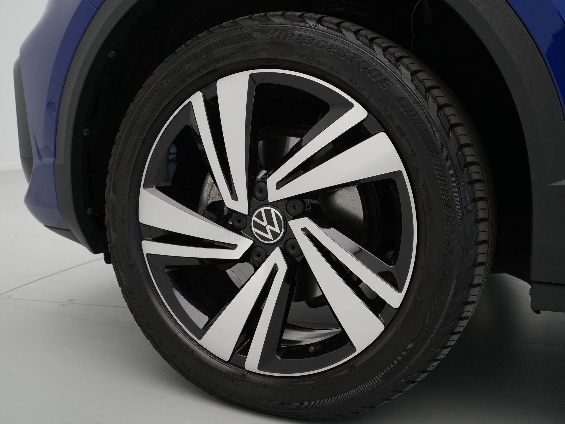 Volkswagen - T-Roc 1.5 TSI 150pk DSG R-Line - 2024