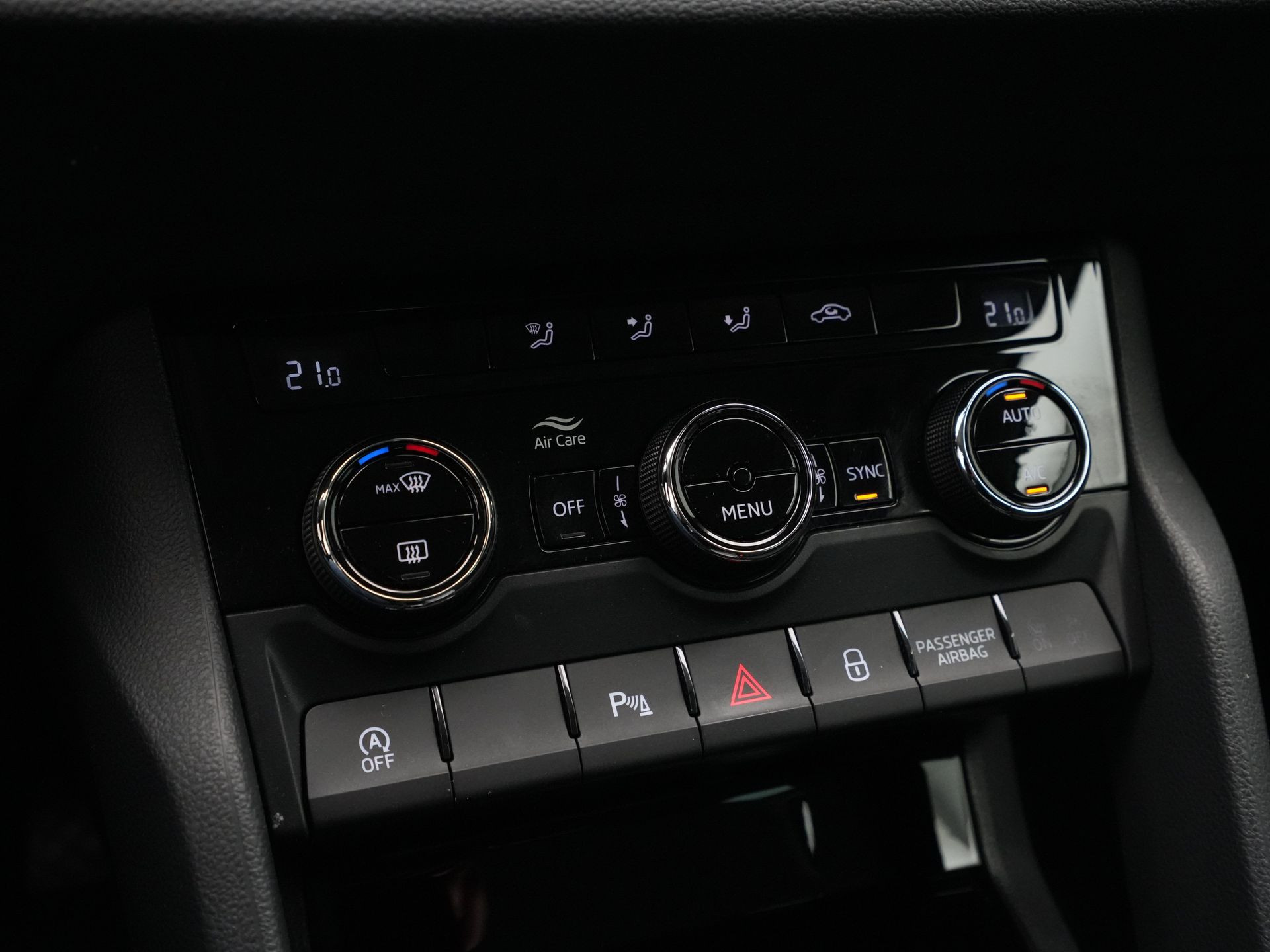 Škoda - Karoq 1.5 TSI ACT 150pk DSG Ambition Business - 2019