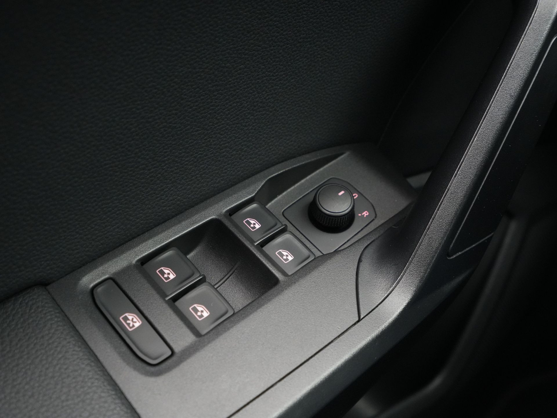 SEAT - Arona 1.0 TSI 95pk Xperience - 2023