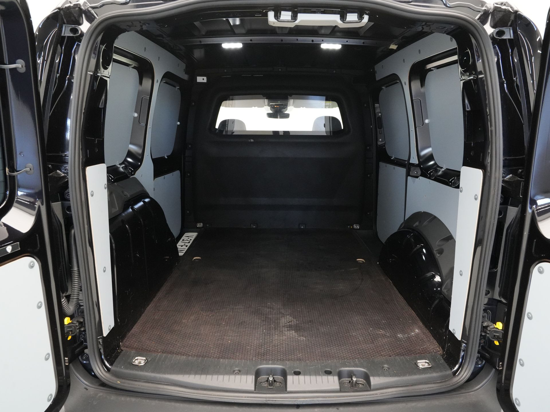 Volkswagen - Caddy Cargo 2.0 TDI Comfort - 2024