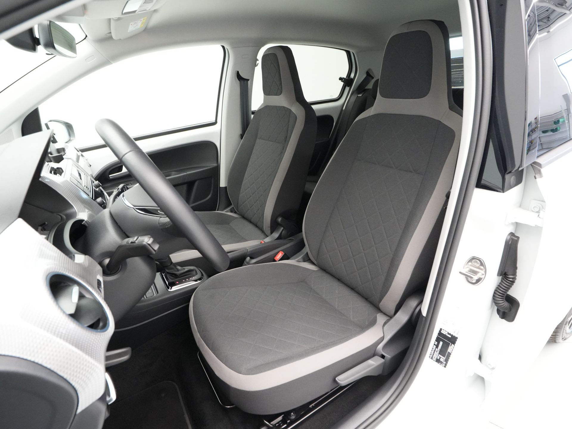 Volkswagen - e-Up! e-up! 83pk Style - 2023