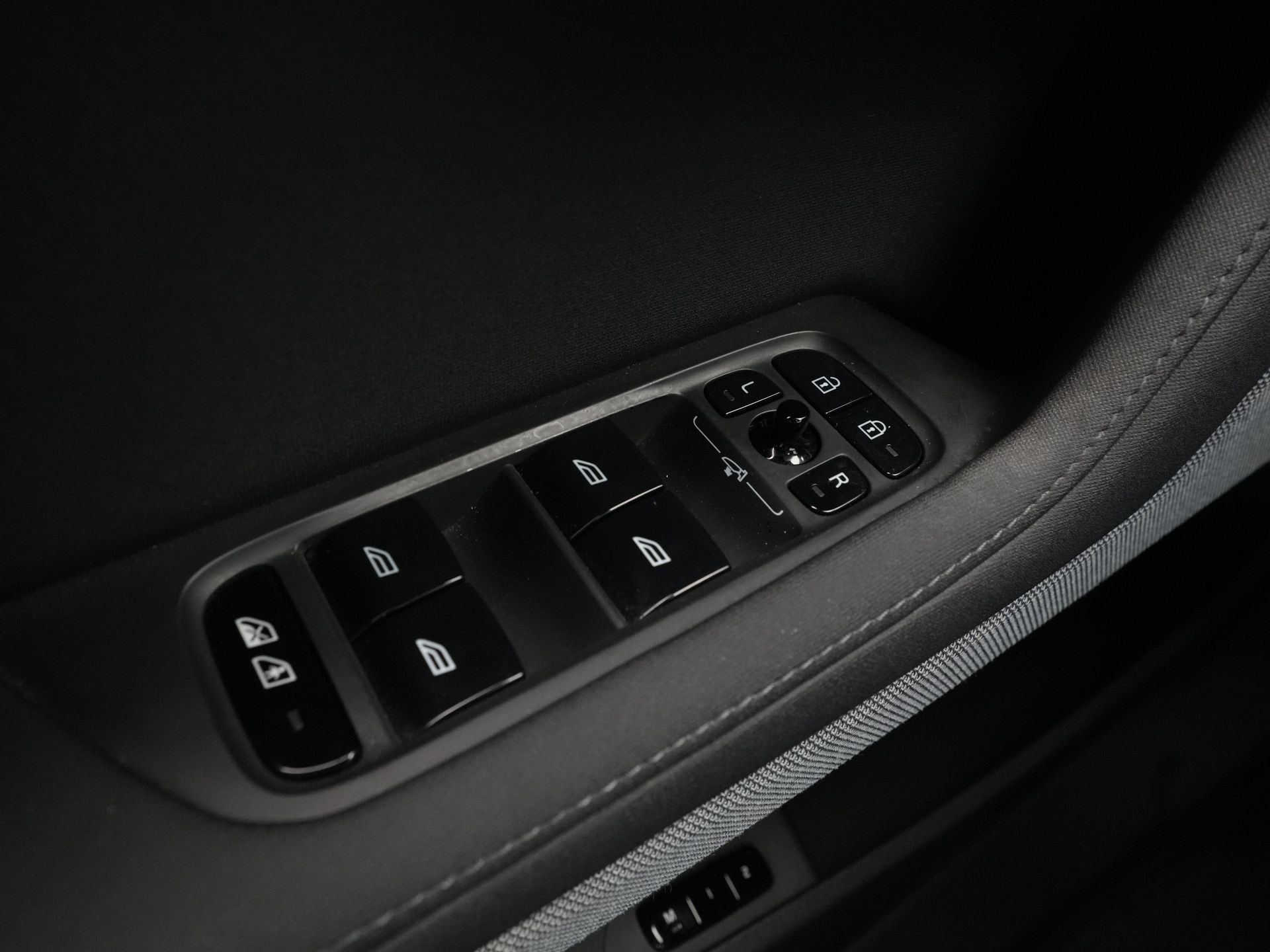 Polestar - 2 Long Range Dual Motor 408pk Launch Edition 78kWh - 2021
