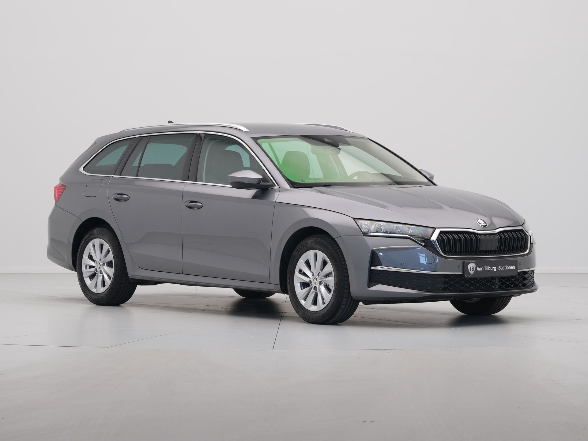 Škoda - Octavia Combi 1.5 TSI MHEV Business Edition - 2024