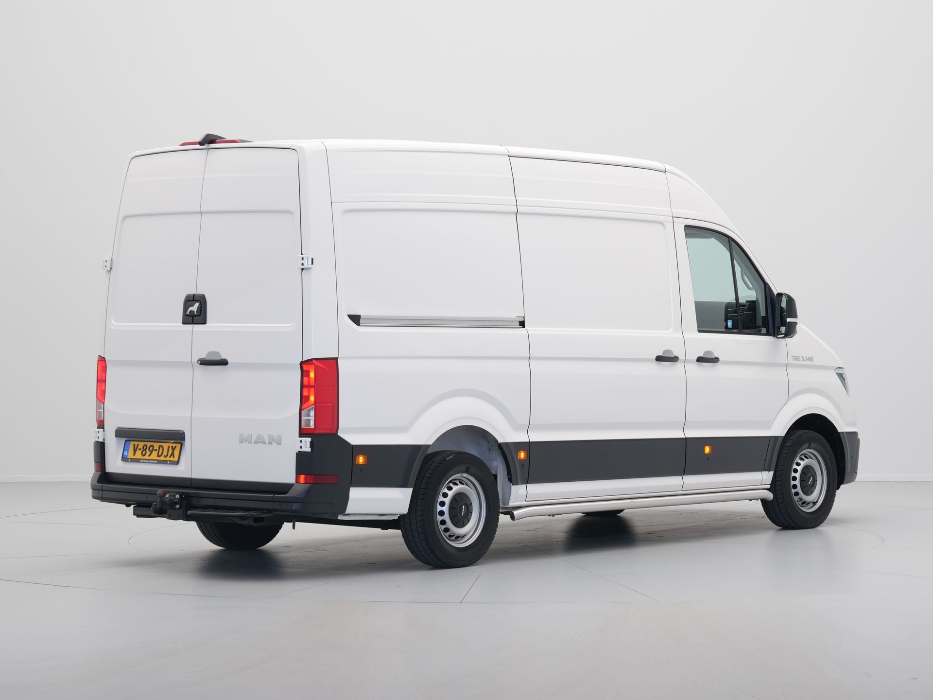 MAN - TGE 35 2.0 140pk DSG Standaard Hoog - 2024
