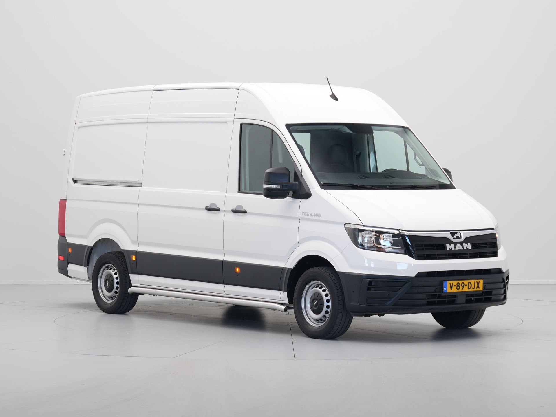 MAN - TGE 35 2.0 140pk DSG Standaard Hoog - 2024