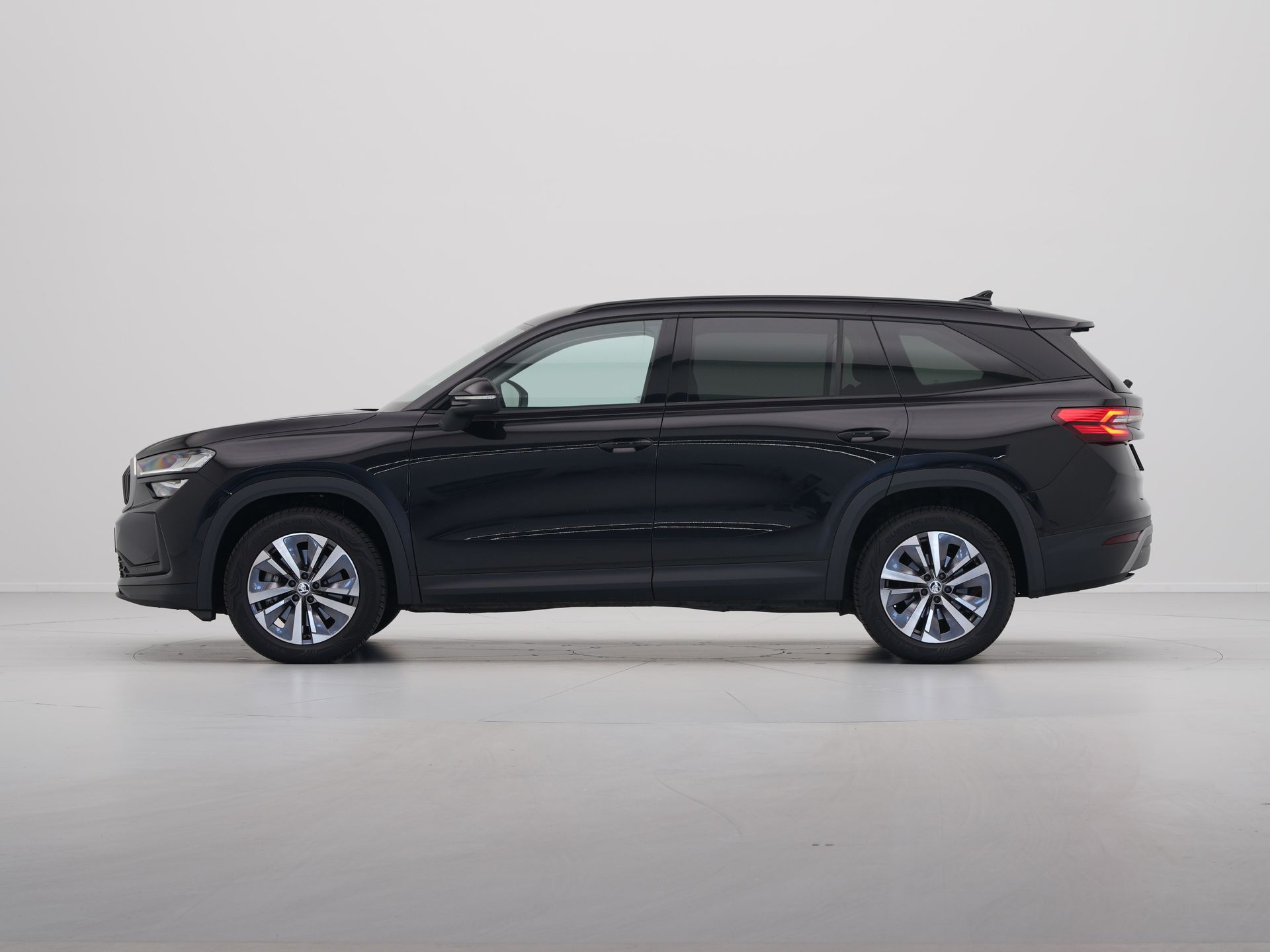 Škoda - Kodiaq 1.5 TSI 150pk DSG MHEV First Edition 7 persoons - 2024