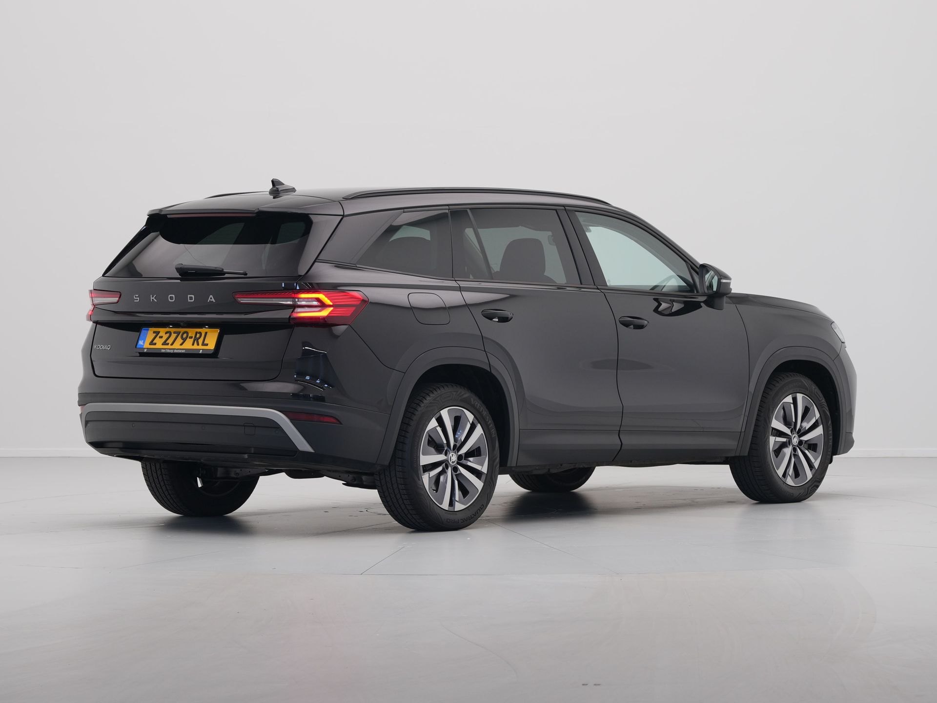Škoda - Kodiaq 1.5 TSI 150pk DSG MHEV First Edition 7 persoons - 2024