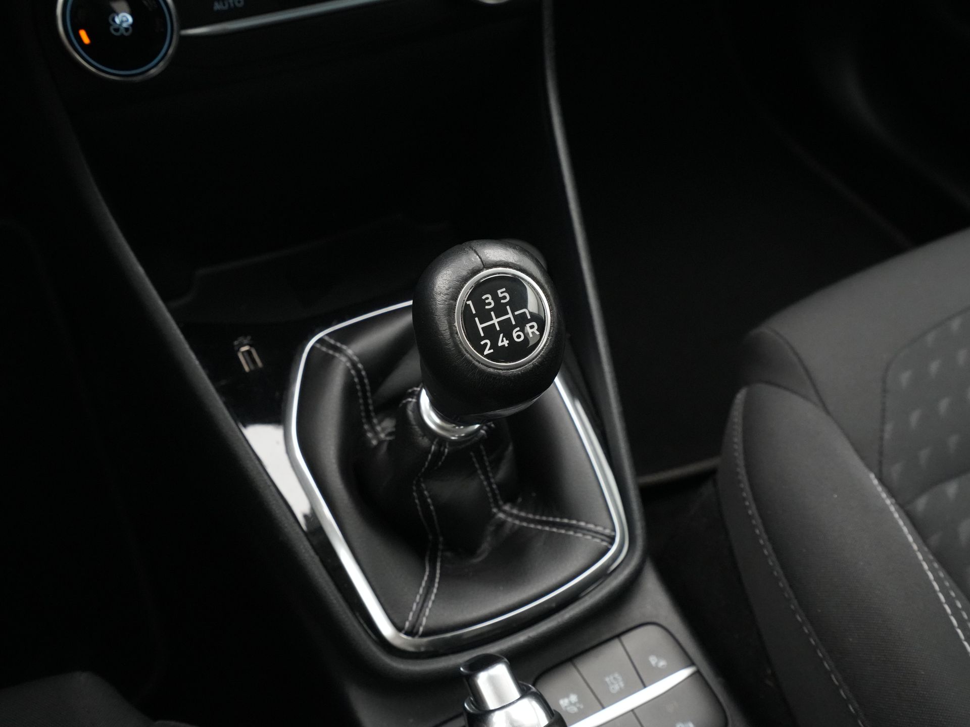 Ford - Fiesta 1.0 EcoBoost Titanium - 2020