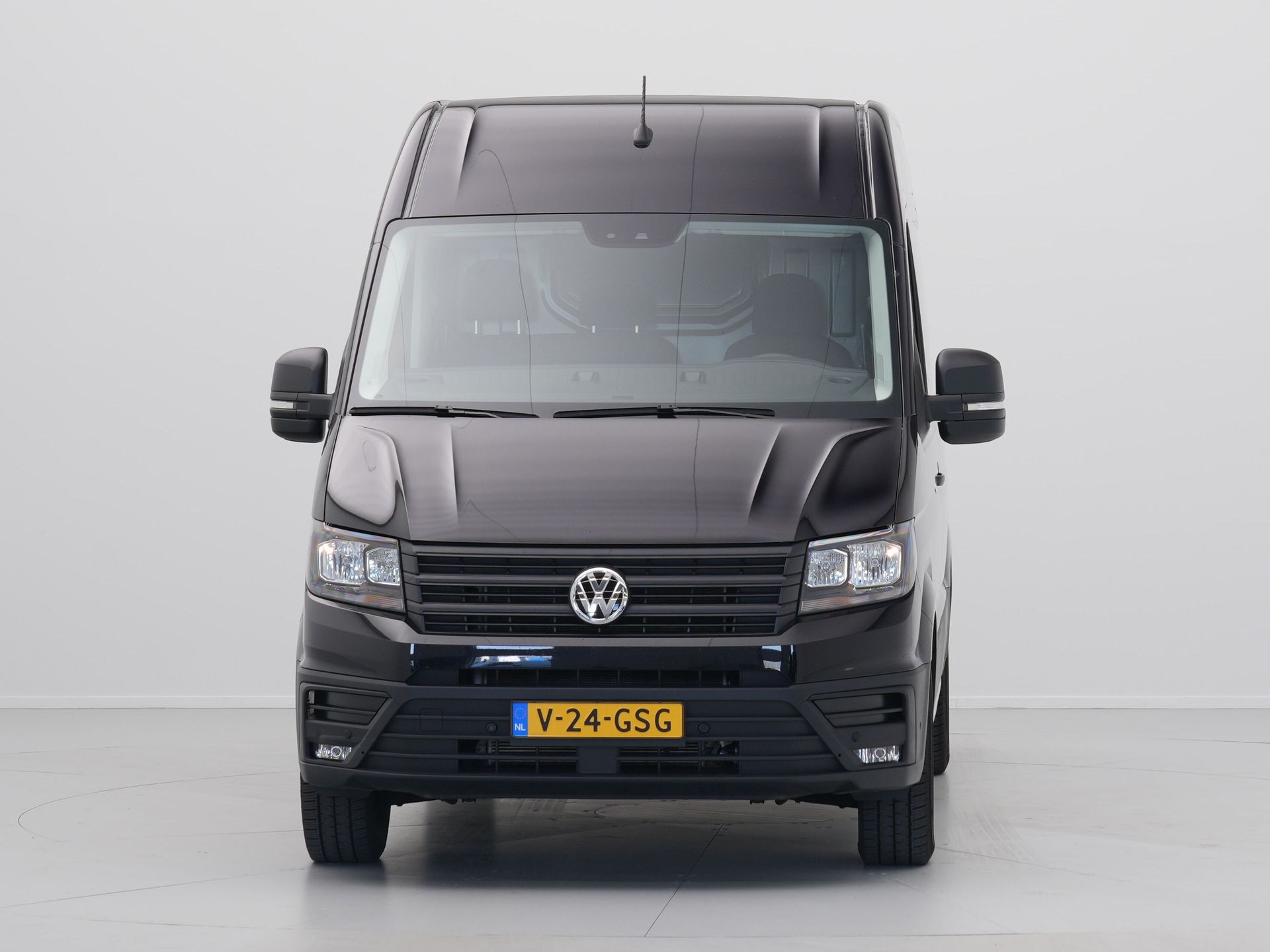 Volkswagen - Crafter 35 2.0 TDI L3H3 Highline EURO VI - 2024