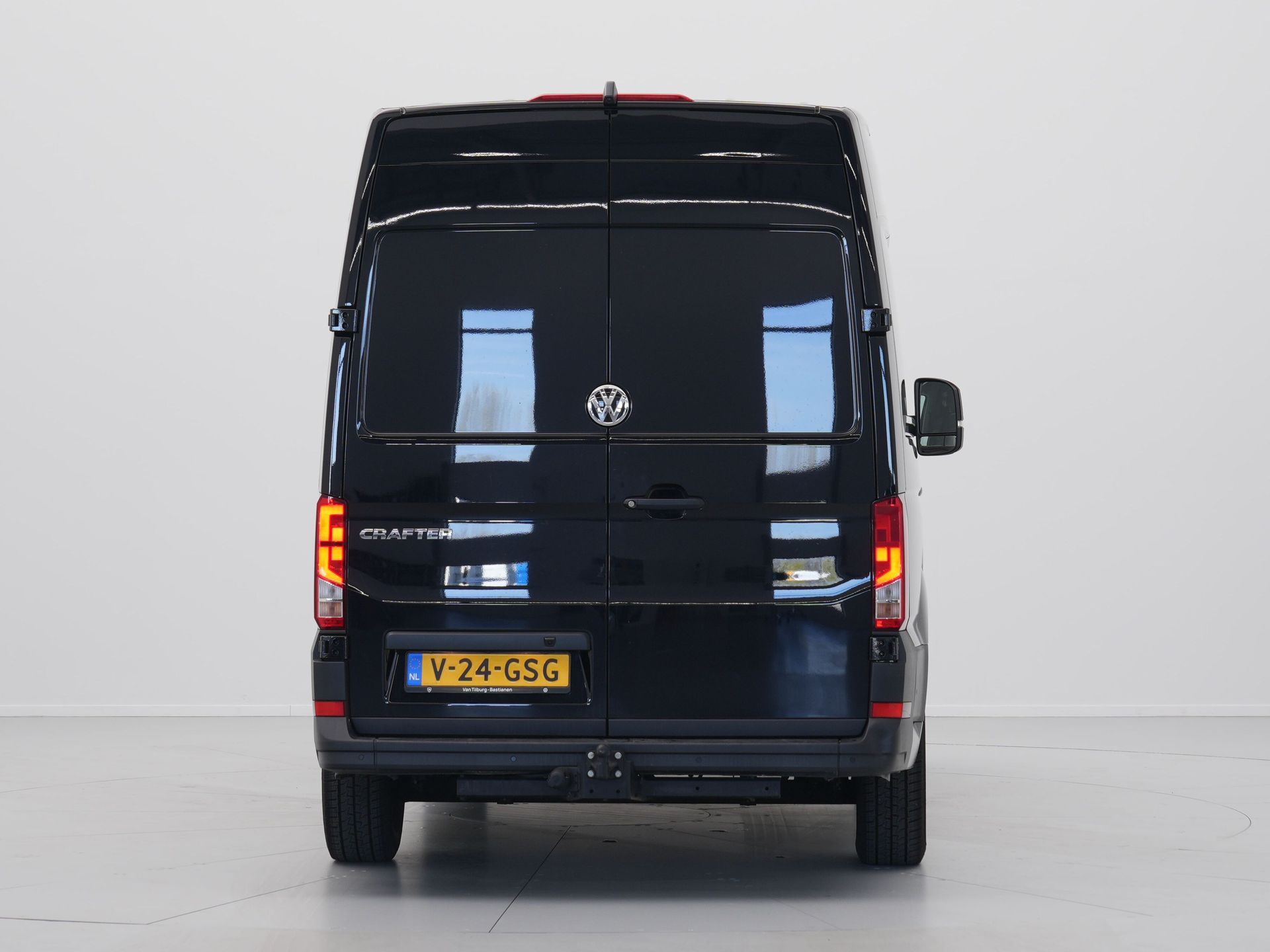 Volkswagen - Crafter 35 2.0 TDI L3H3 Highline EURO VI - 2024