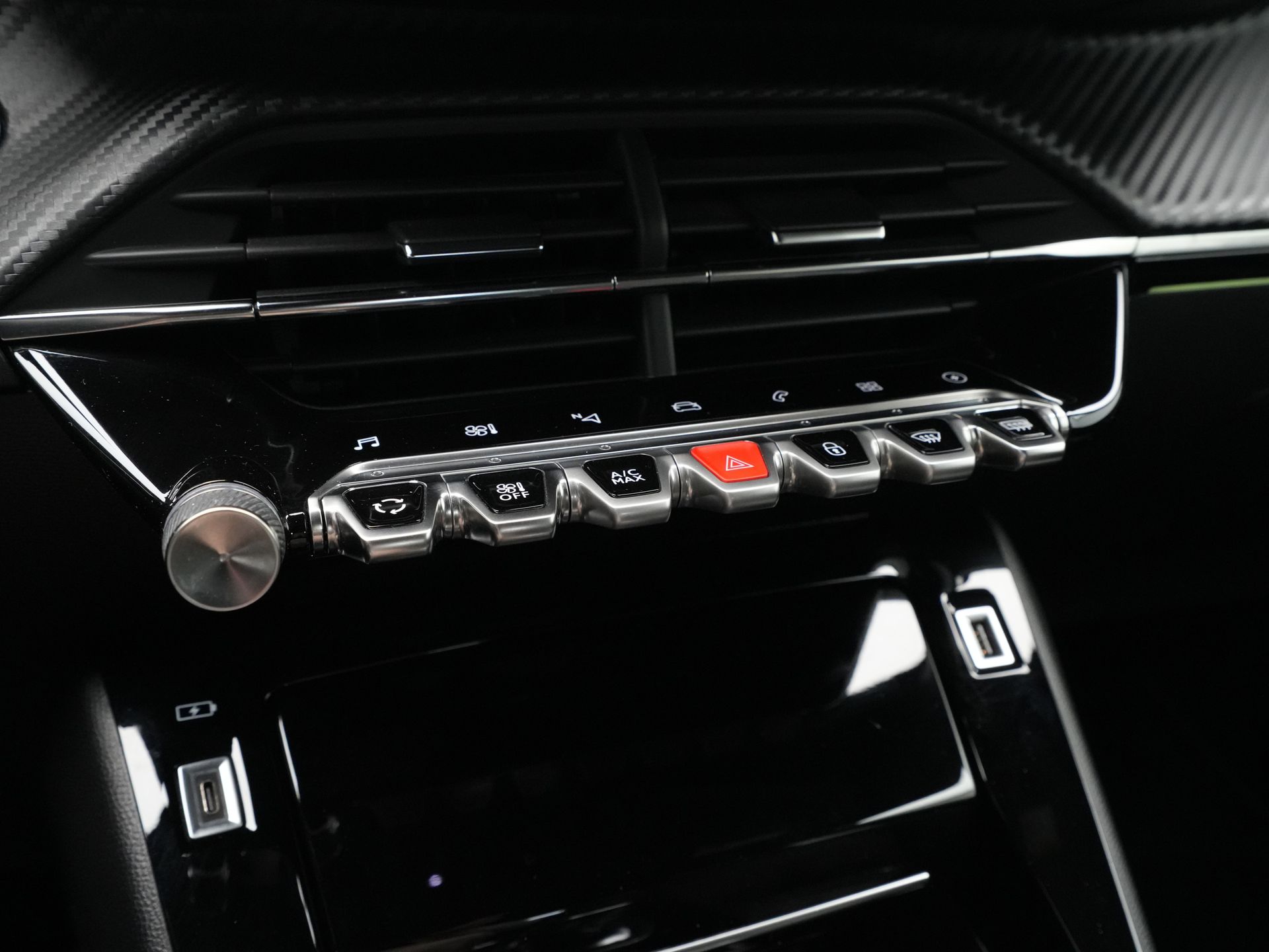 Peugeot - e-2008 EV GT 50 kWh 136pk - 2021