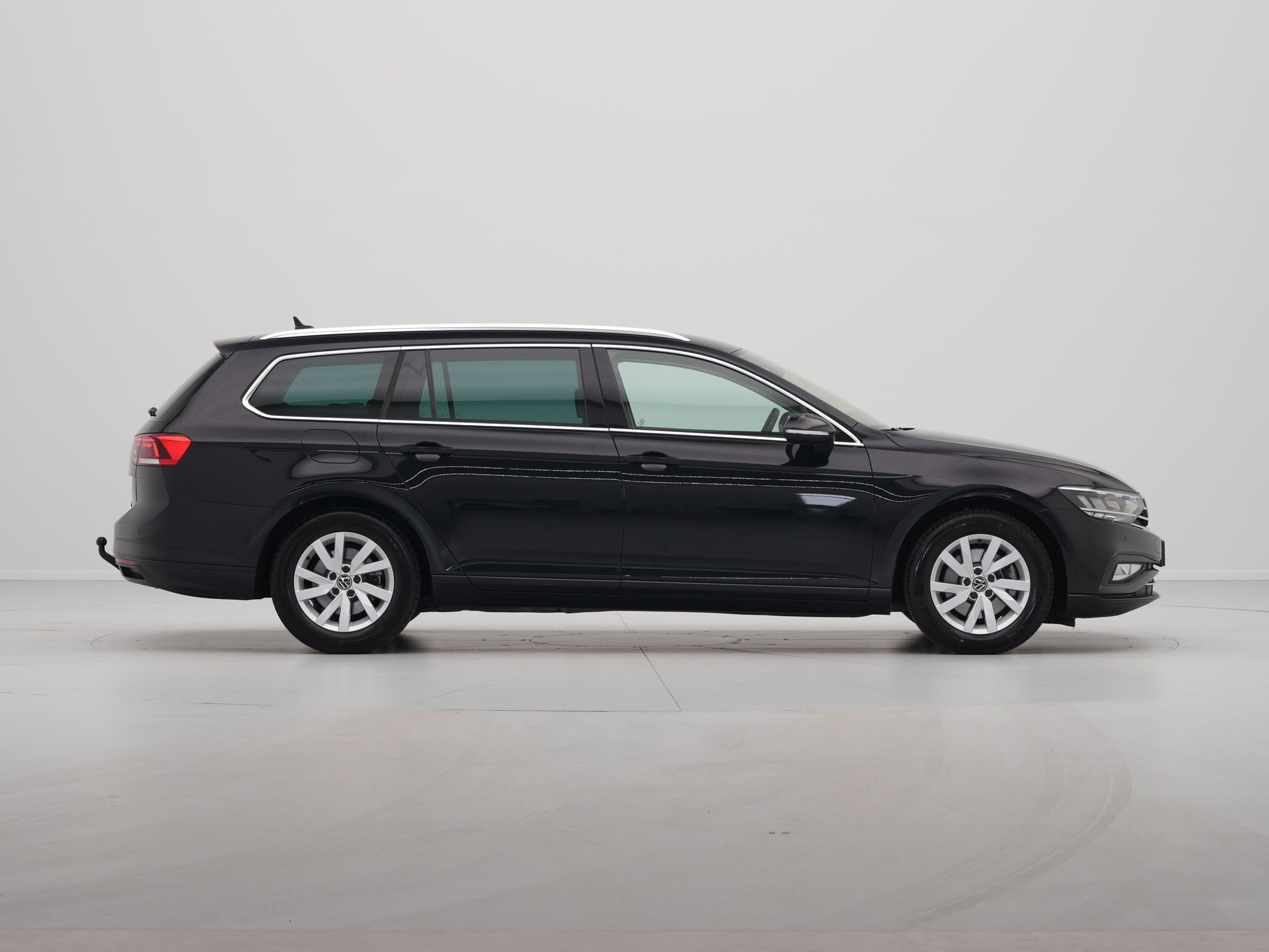 Volkswagen - Passat Variant 1.5 TSI 150pk DSG Business - 2023