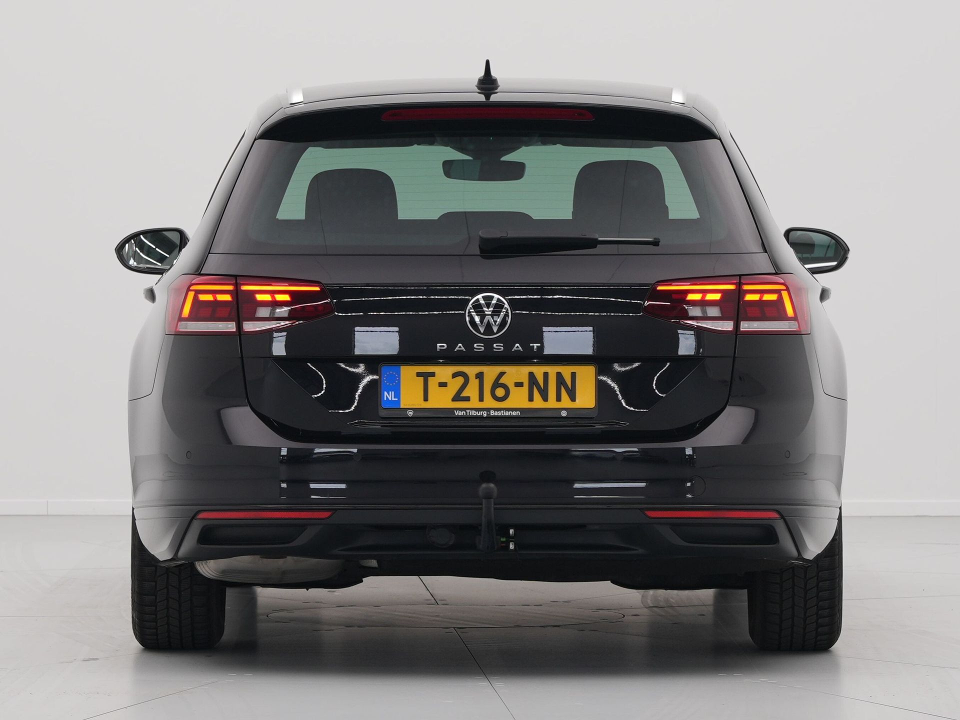 Volkswagen - Passat Variant 1.5 TSI 150pk DSG Business - 2023