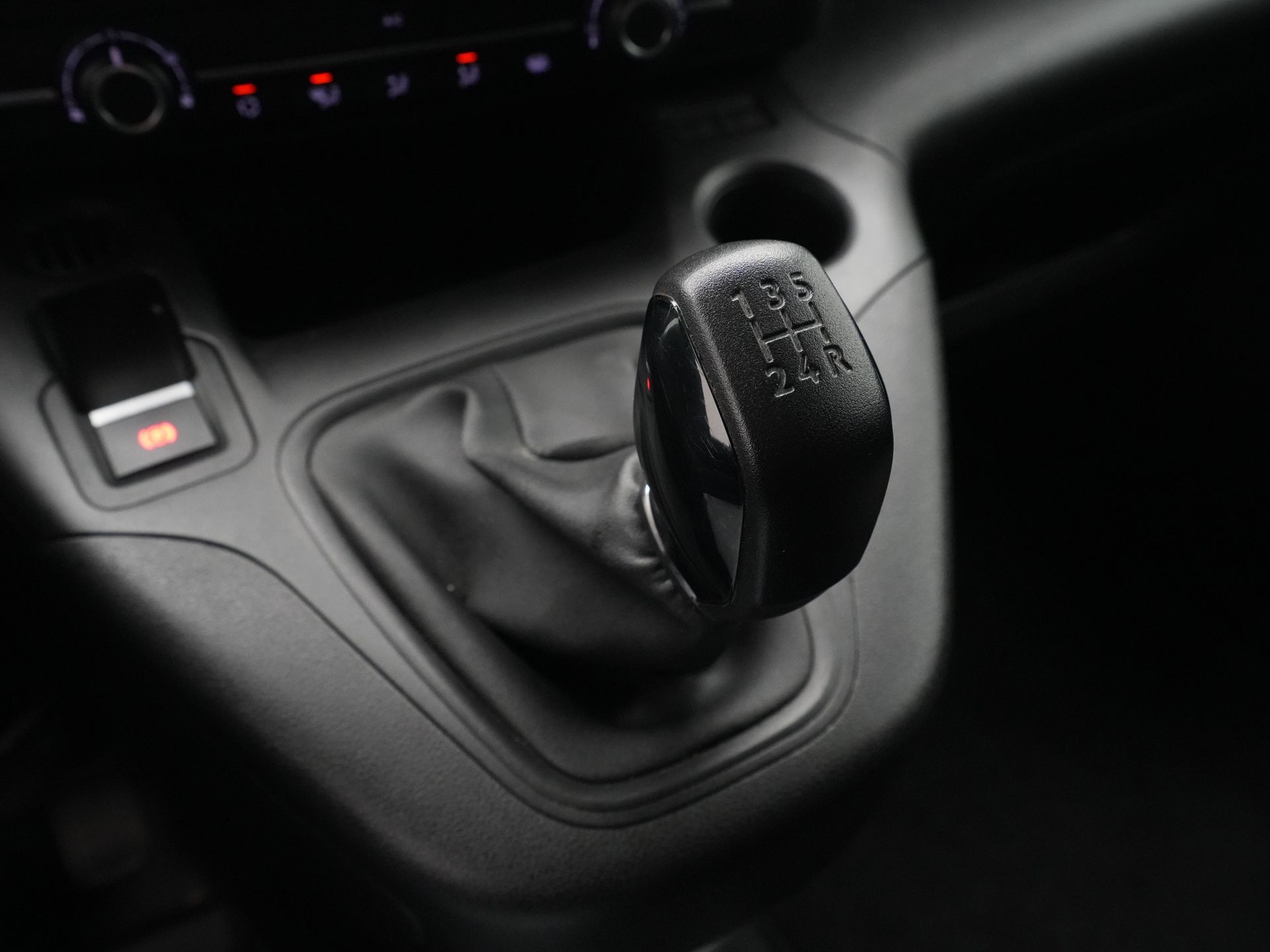 Peugeot - Partner 1.5 BlueHDI Premium - 2021