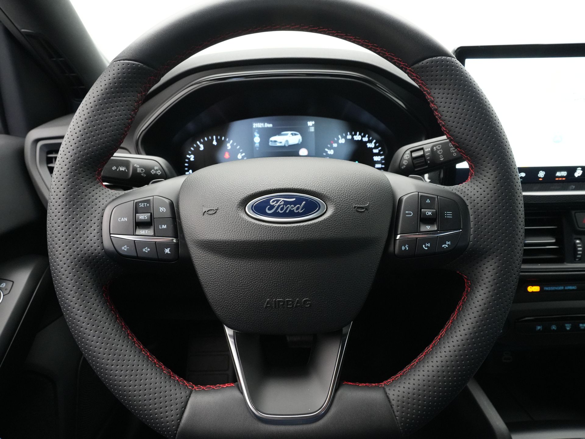Ford - FOCUS Wagon 1.0 EcoBoost Hybrid 125pk ST line - 2023