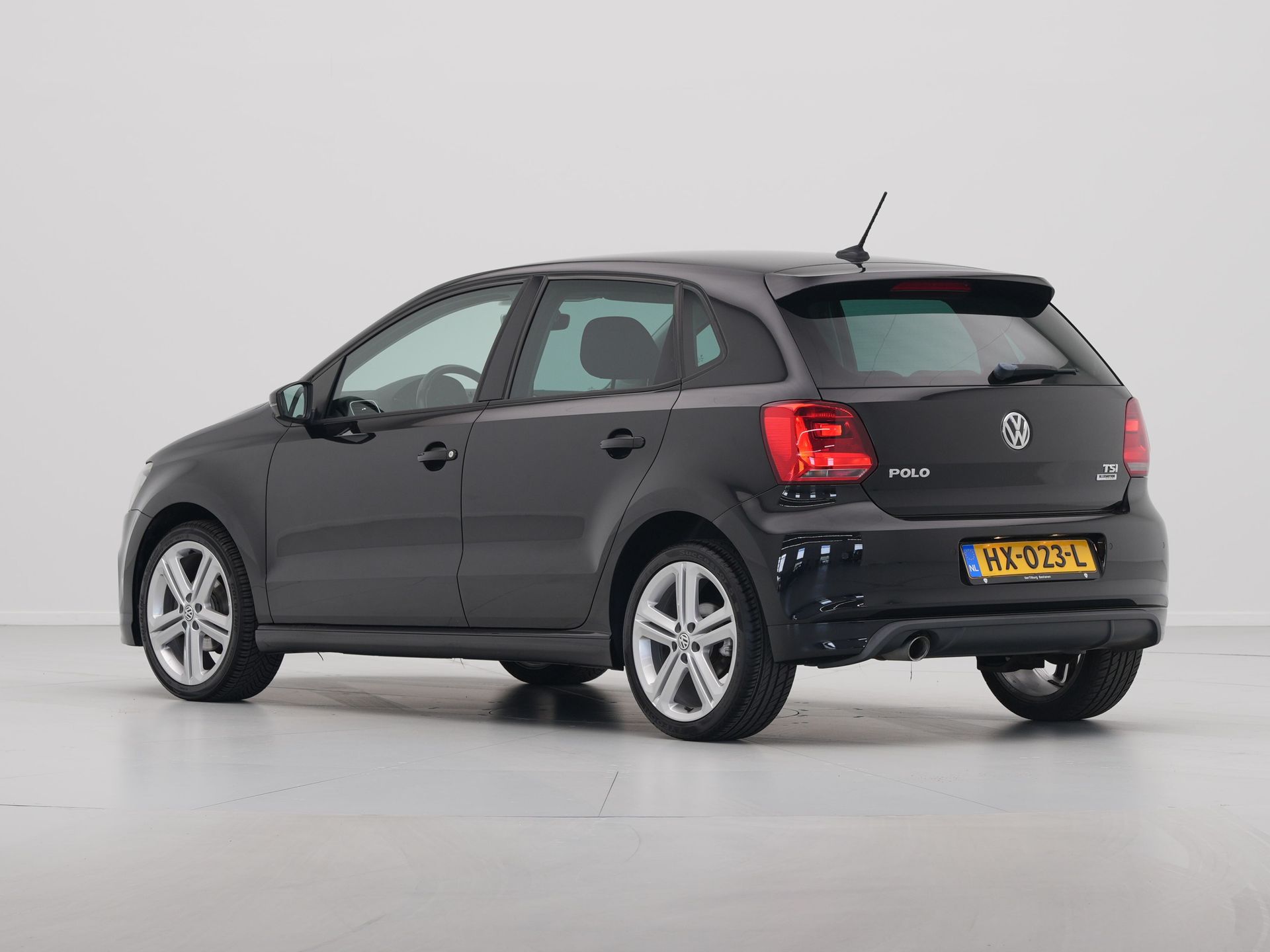 Volkswagen - Polo 1.2 TSI 90pk Edition R-Line - 2015