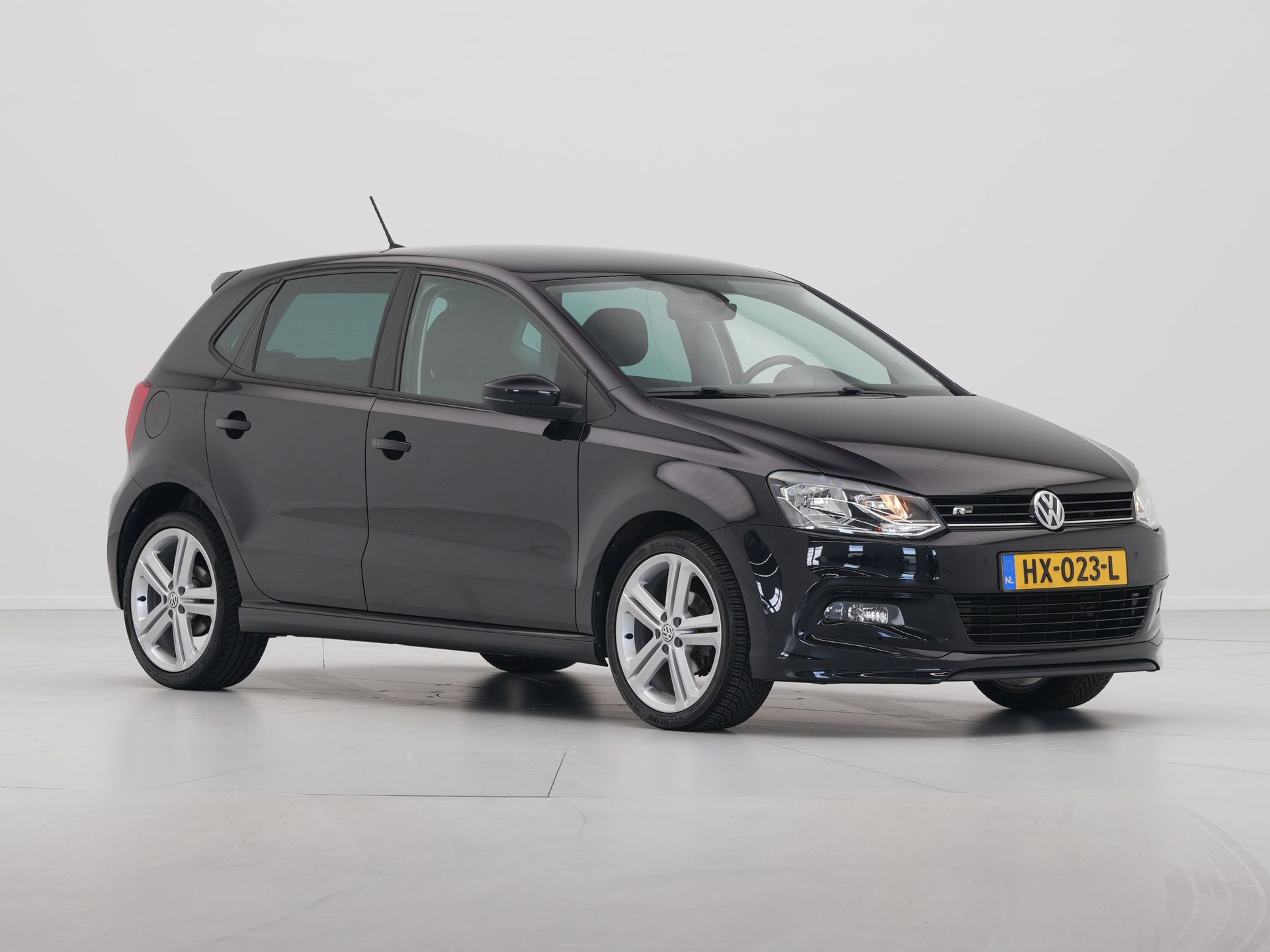 Volkswagen - Polo 1.2 TSI 90pk Edition R-Line - 2015