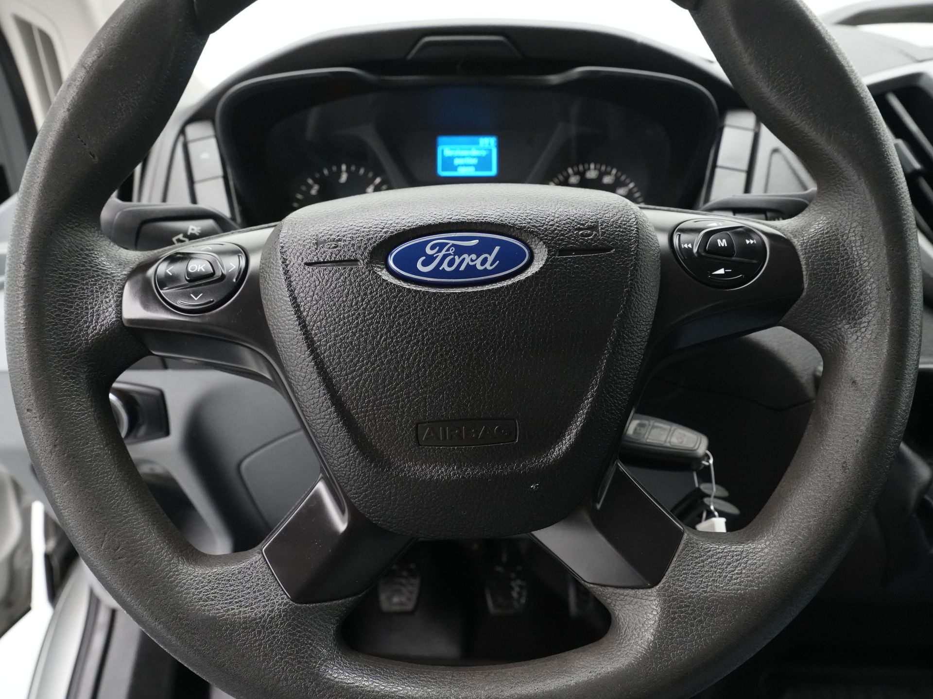 Ford - Transit 350 2.0 TDCI L2H1 DC Ambiente - 2016