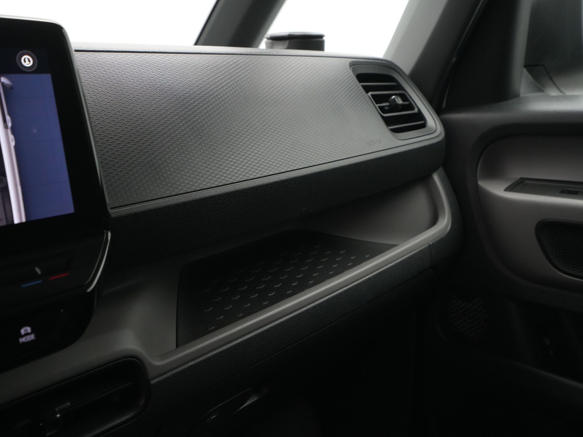 Volkswagen - ID. Buzz Cargo 77 kWh - 2023
