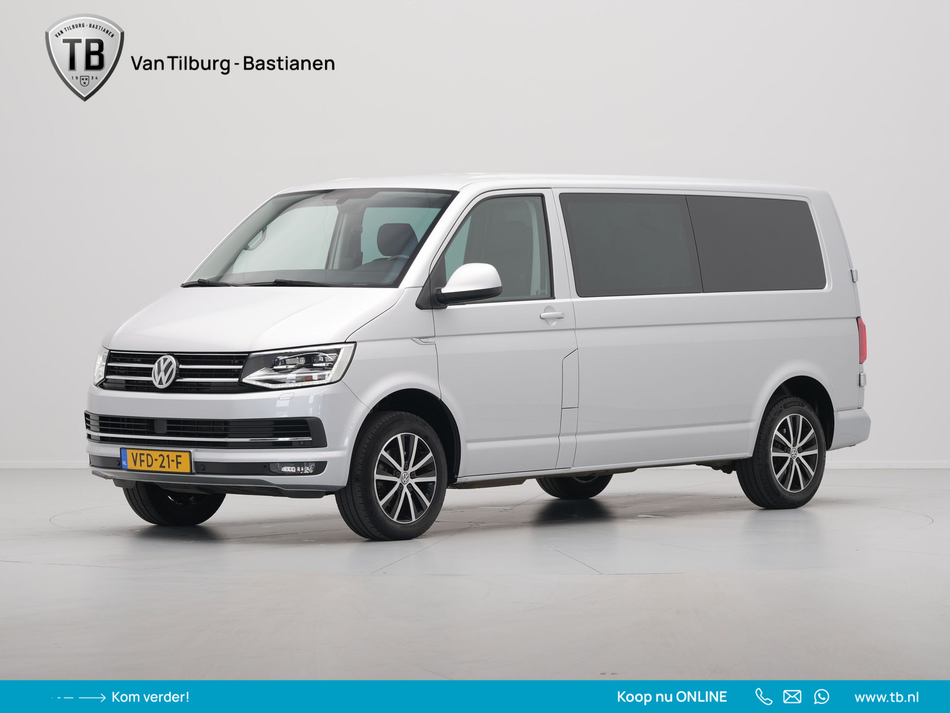 Volkswagen - Transporter 2.0 TDI L2H1 DC Highline - 2020