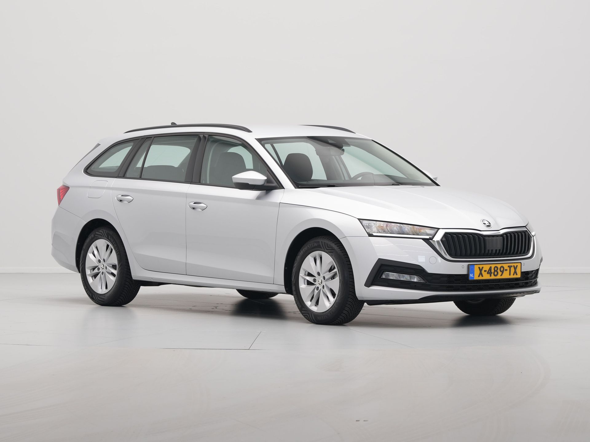Škoda - Octavia Combi 1.0 e-TSI 110pk DSG Business Edition - 2024