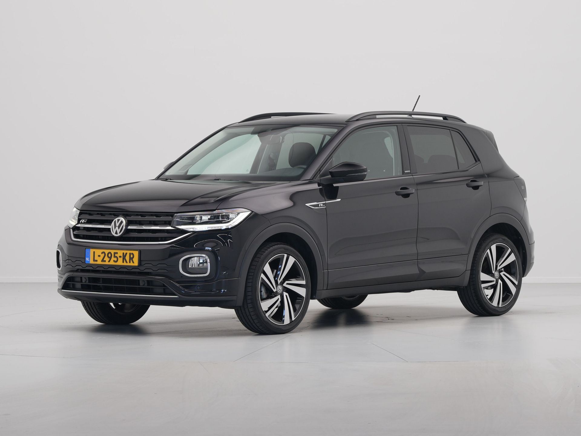 Volkswagen - T-Cross 1.0 TSI 115pk R-Line United - 2020